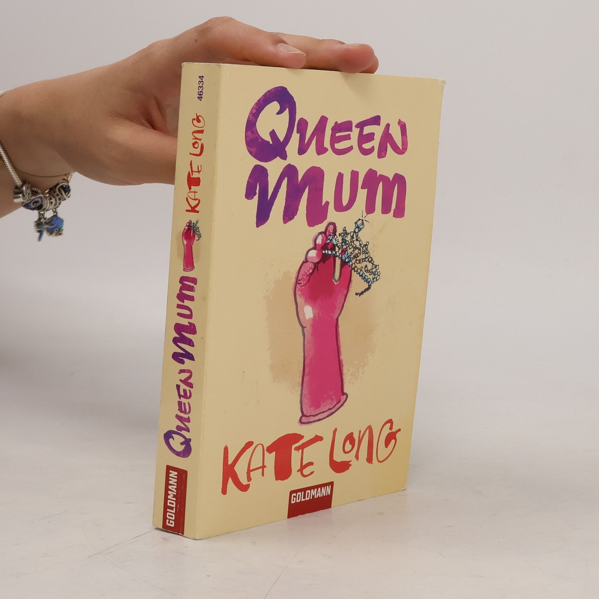Kate Long Queen Mum