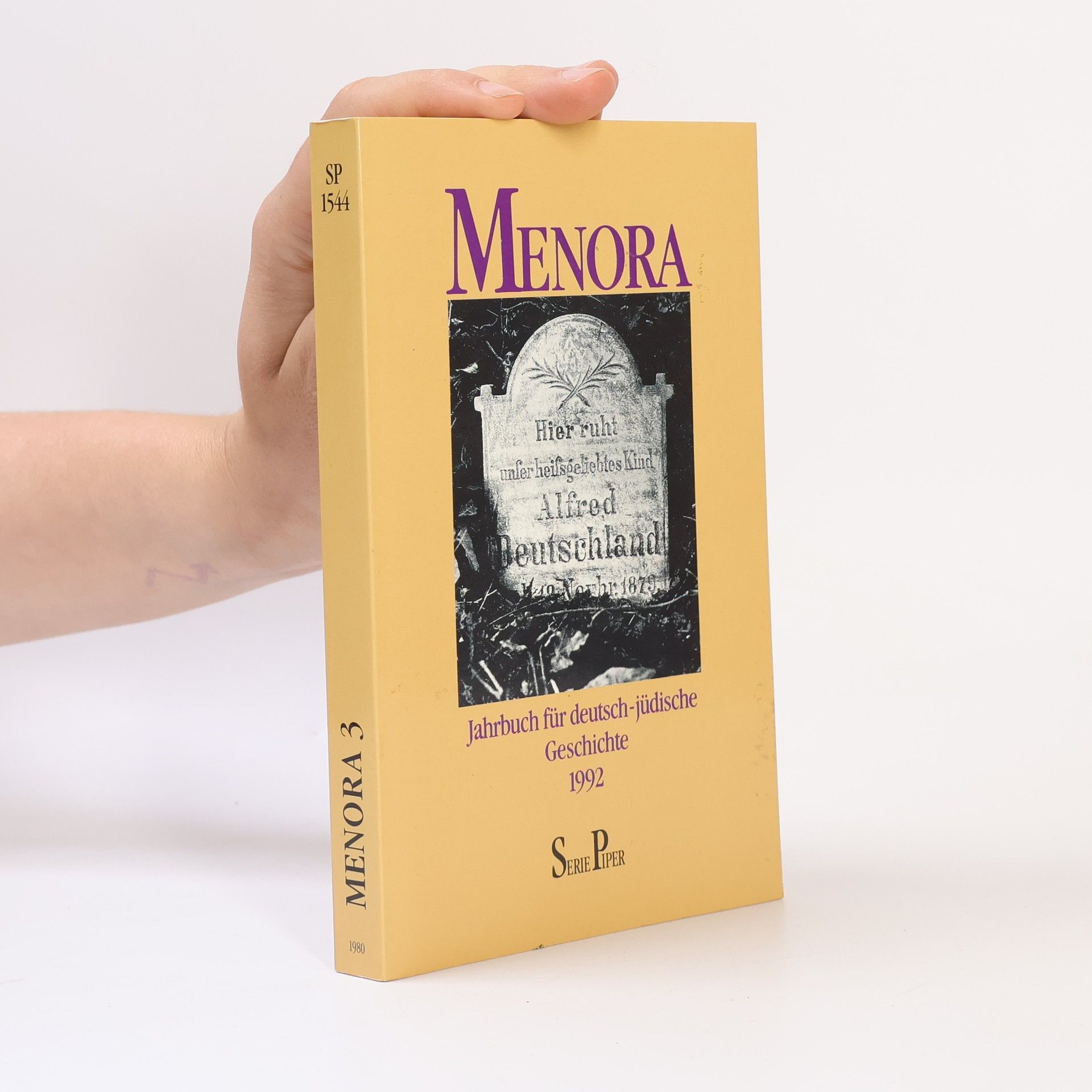 Collectif d'auteurs Menora