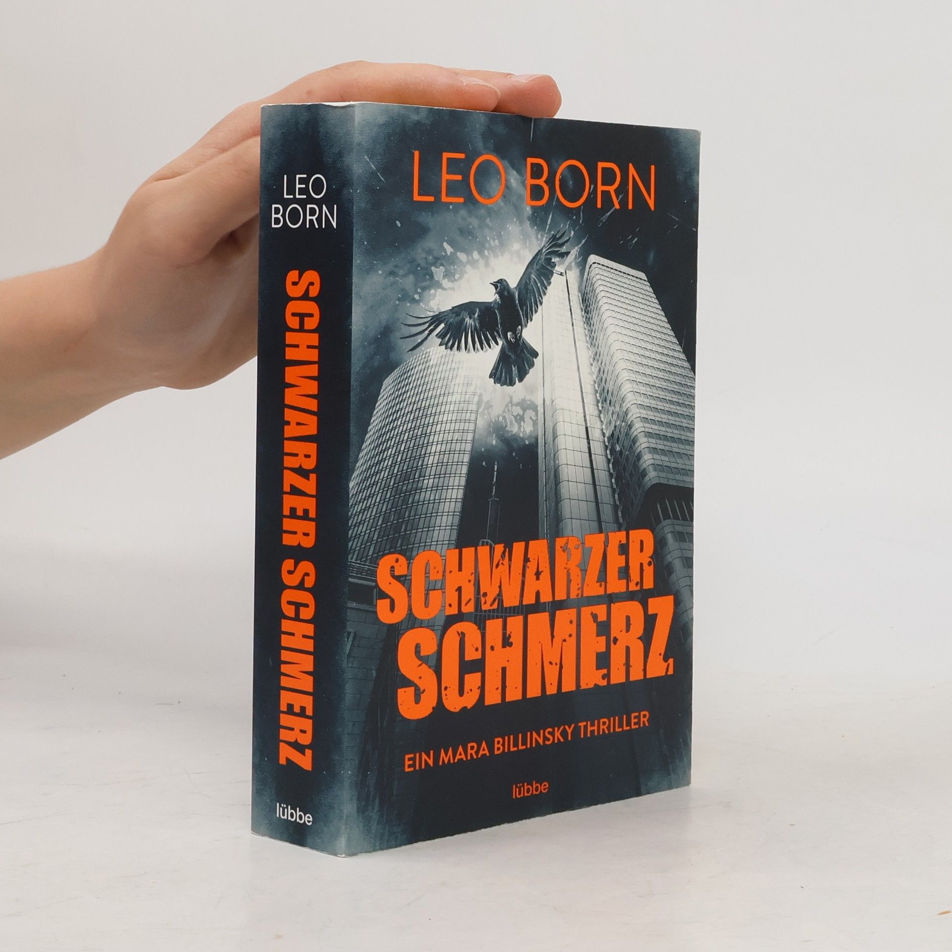 Leo Born Schwarzer Schmerz