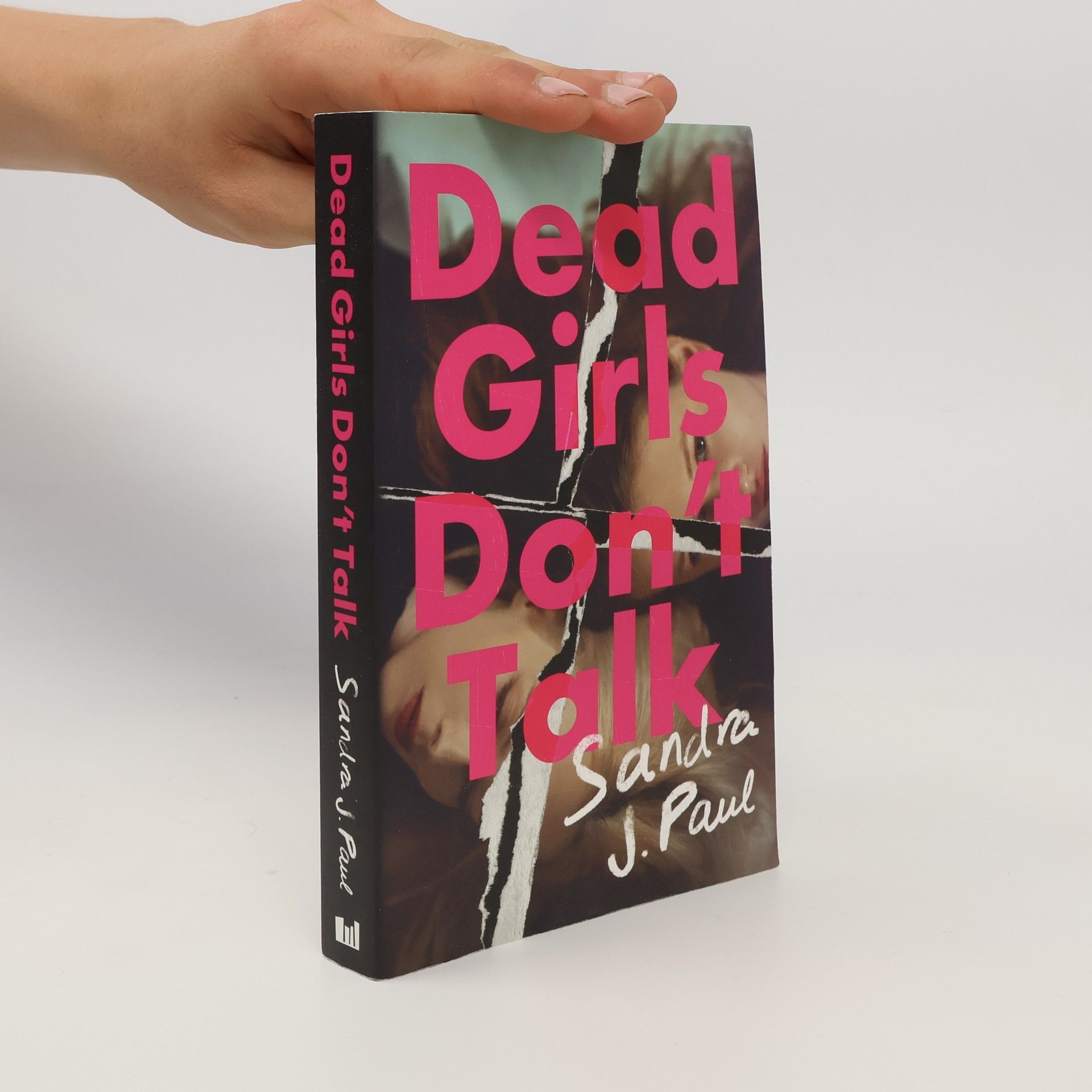 Dead Girls Don't Talk