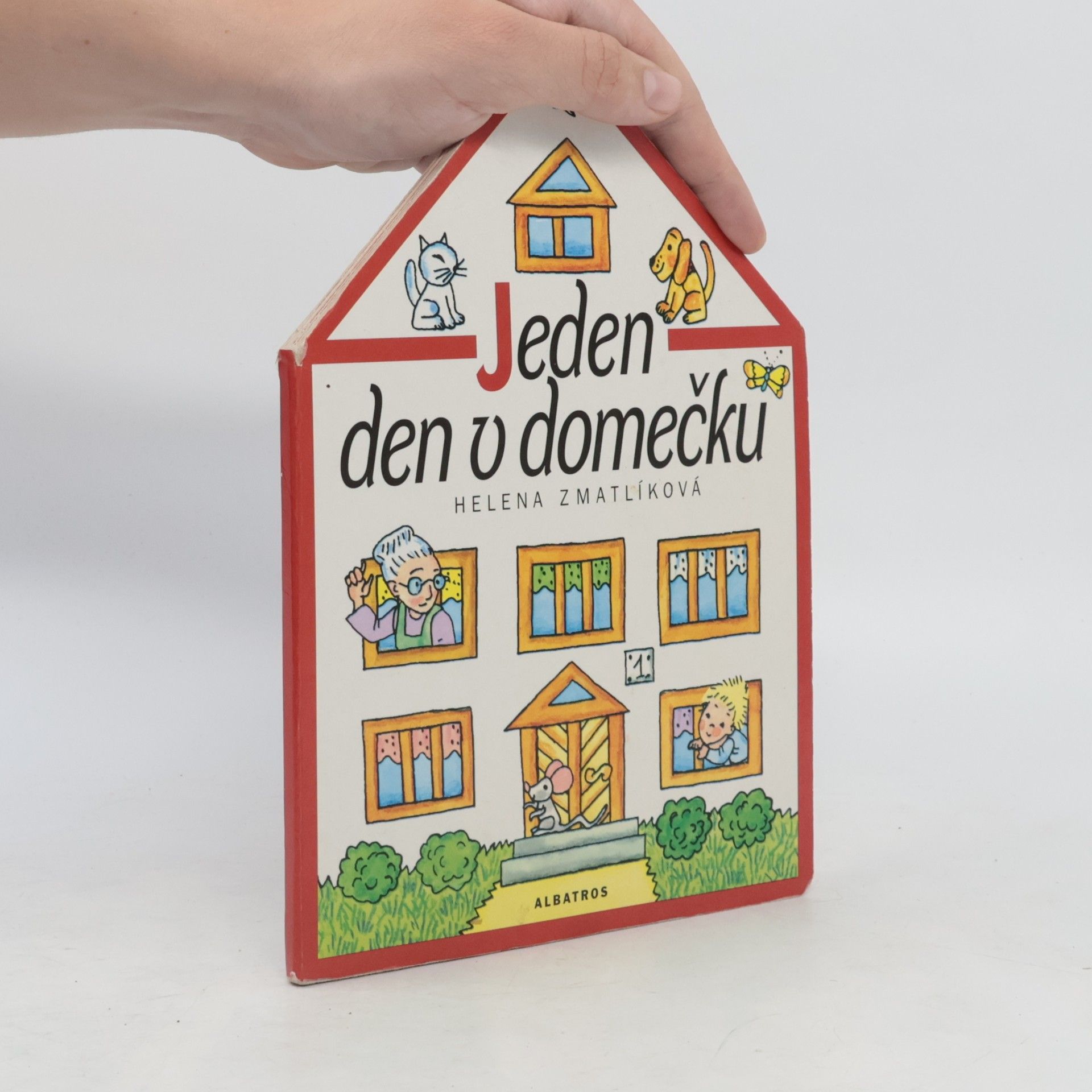 Jeden den v domečku