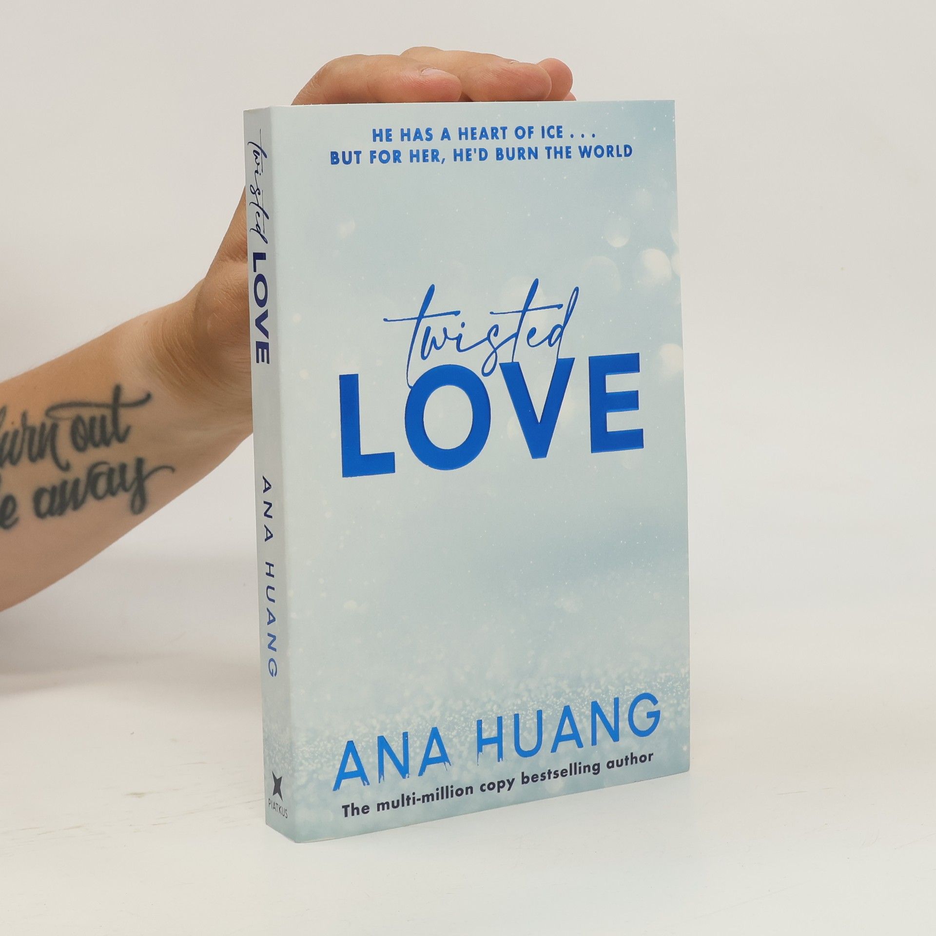 Ana Huang Twisted love. Twisted book one
