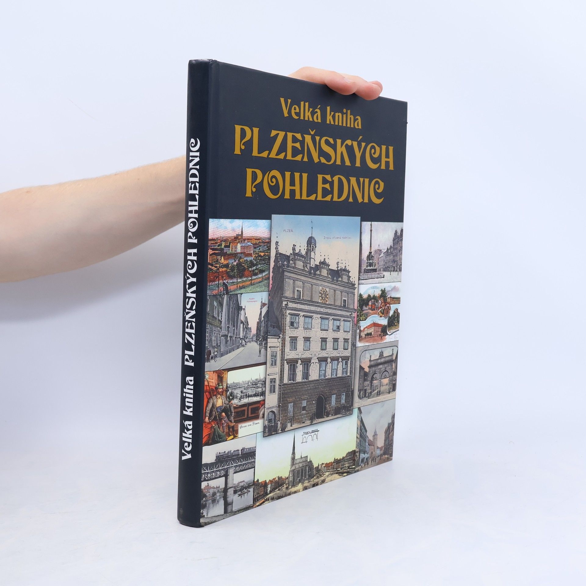 Václav Harmáček Velká kniha plzeňských pohlednic