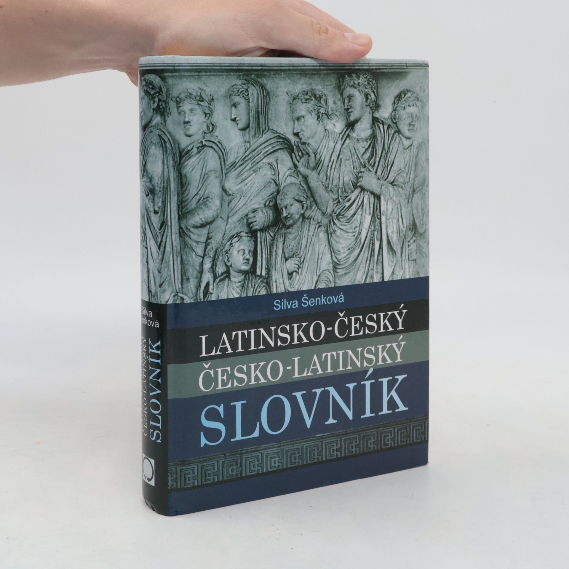 Silva Šenková Latinsko-český česko-latinský slovník