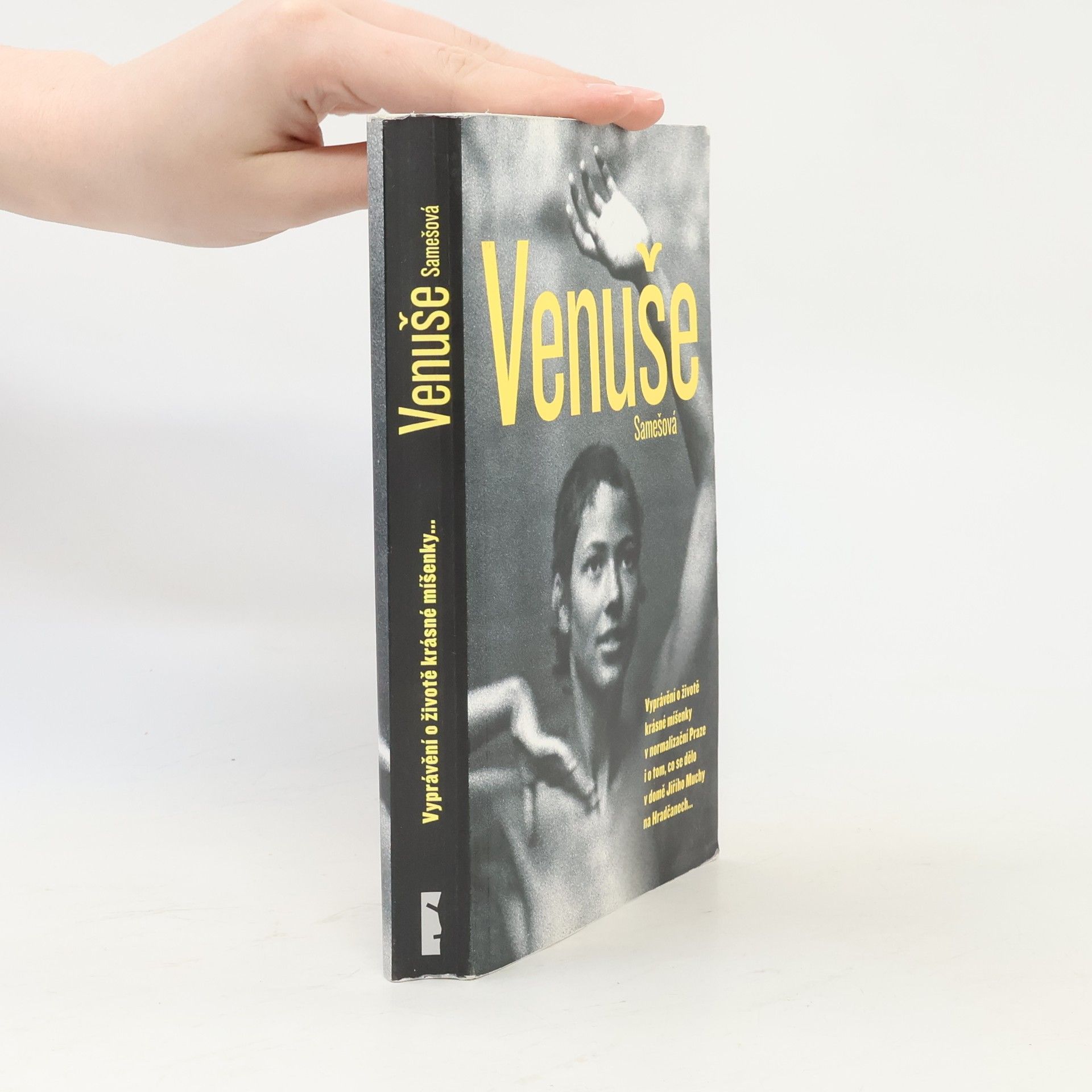 Venuše Samešová Venuše Samešová Venuše Vyprávění o životě krásné míšenky...