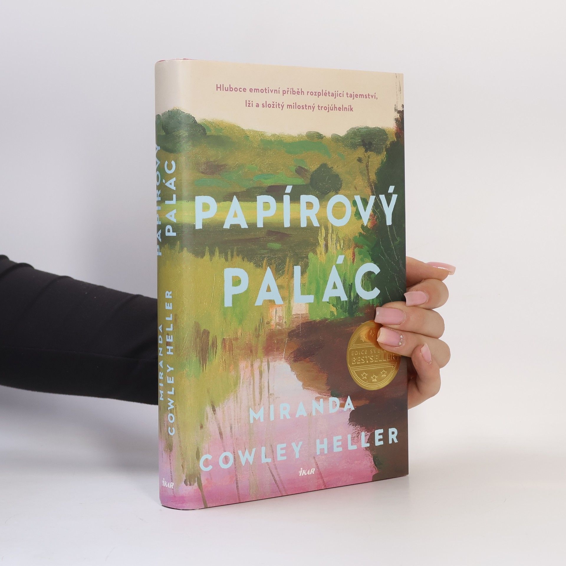 Miranda Cowley Heller Papírový palác