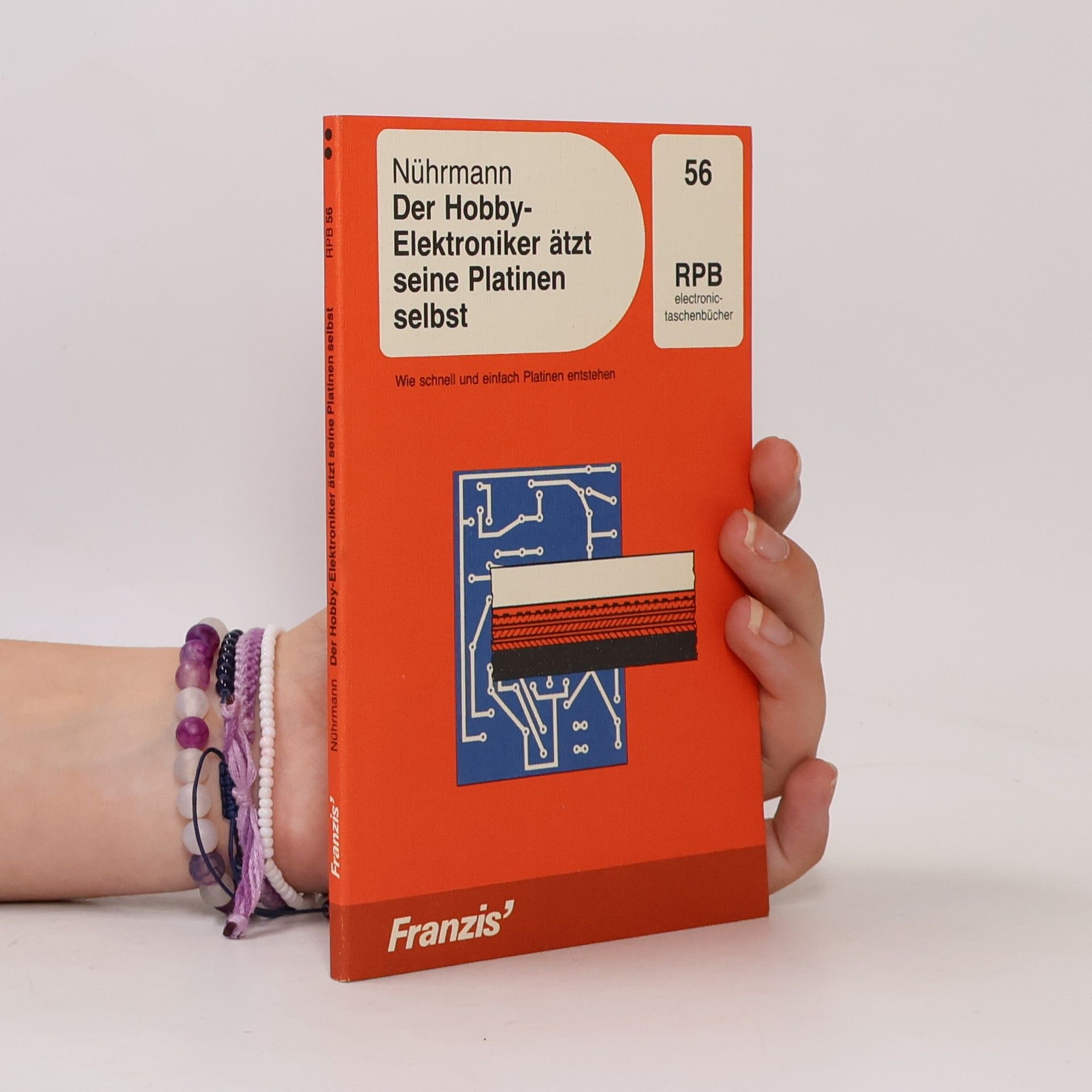 Der Hobby-Elektroniker ätzt seine Platinen selbst