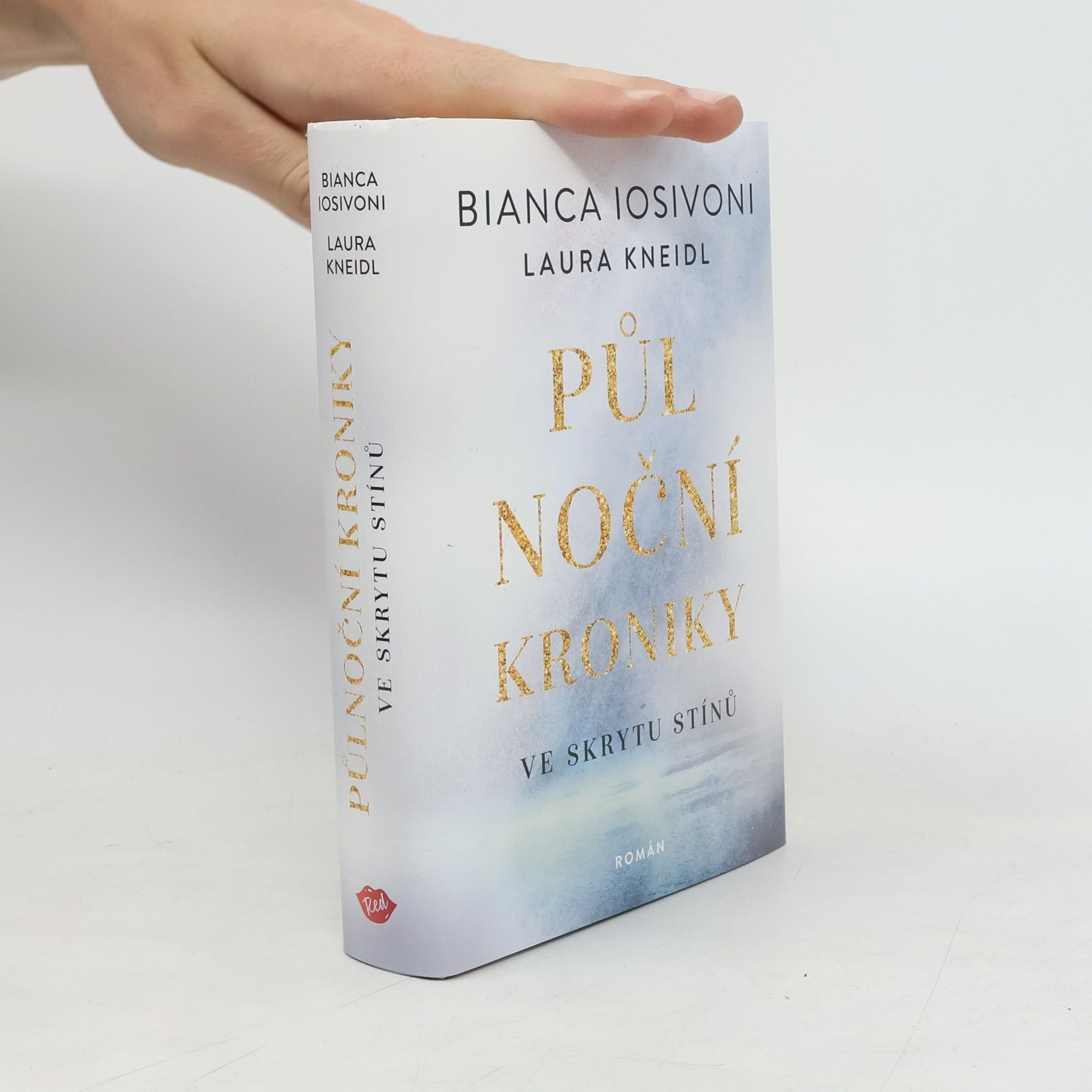 Bianca Iosivoni Ve skrytu stínů