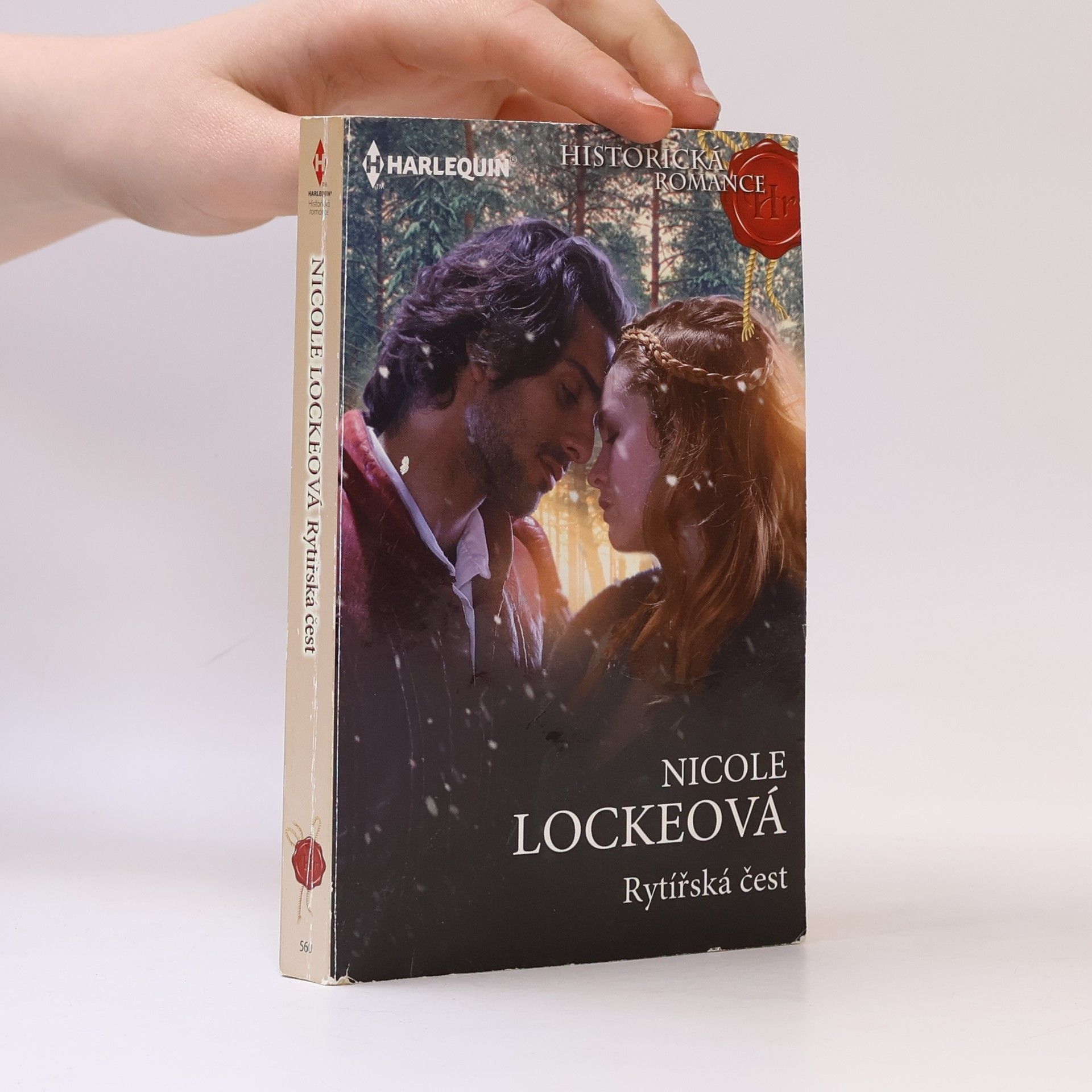 Nicole Locke Rytířská čest