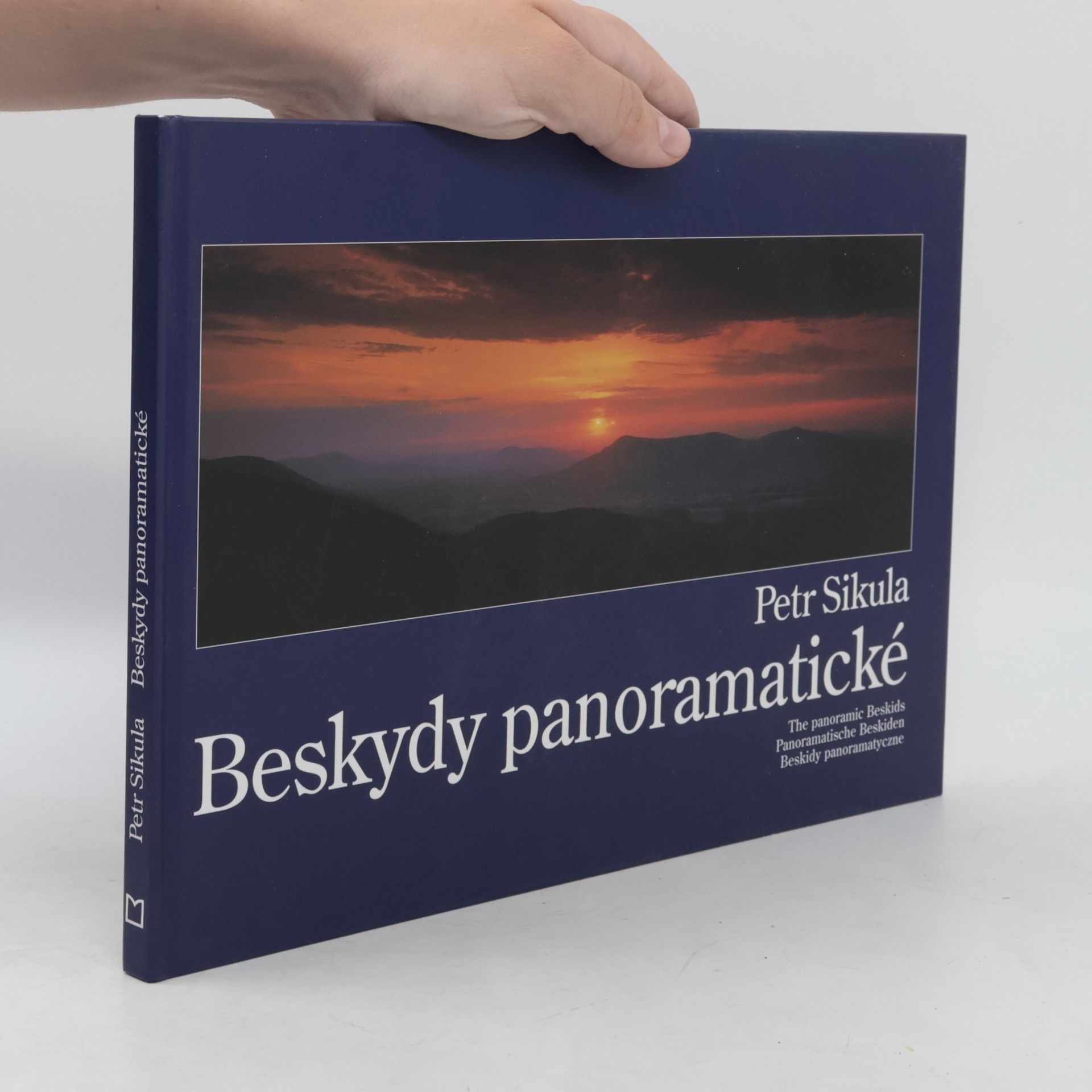 AA.VV. Beskydy panoramatické