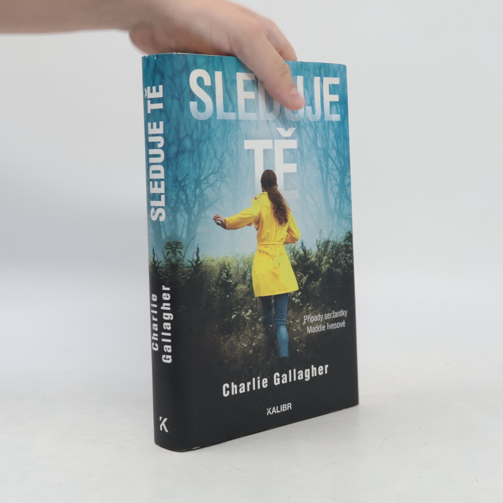 Christine Gallagher Sleduje tě