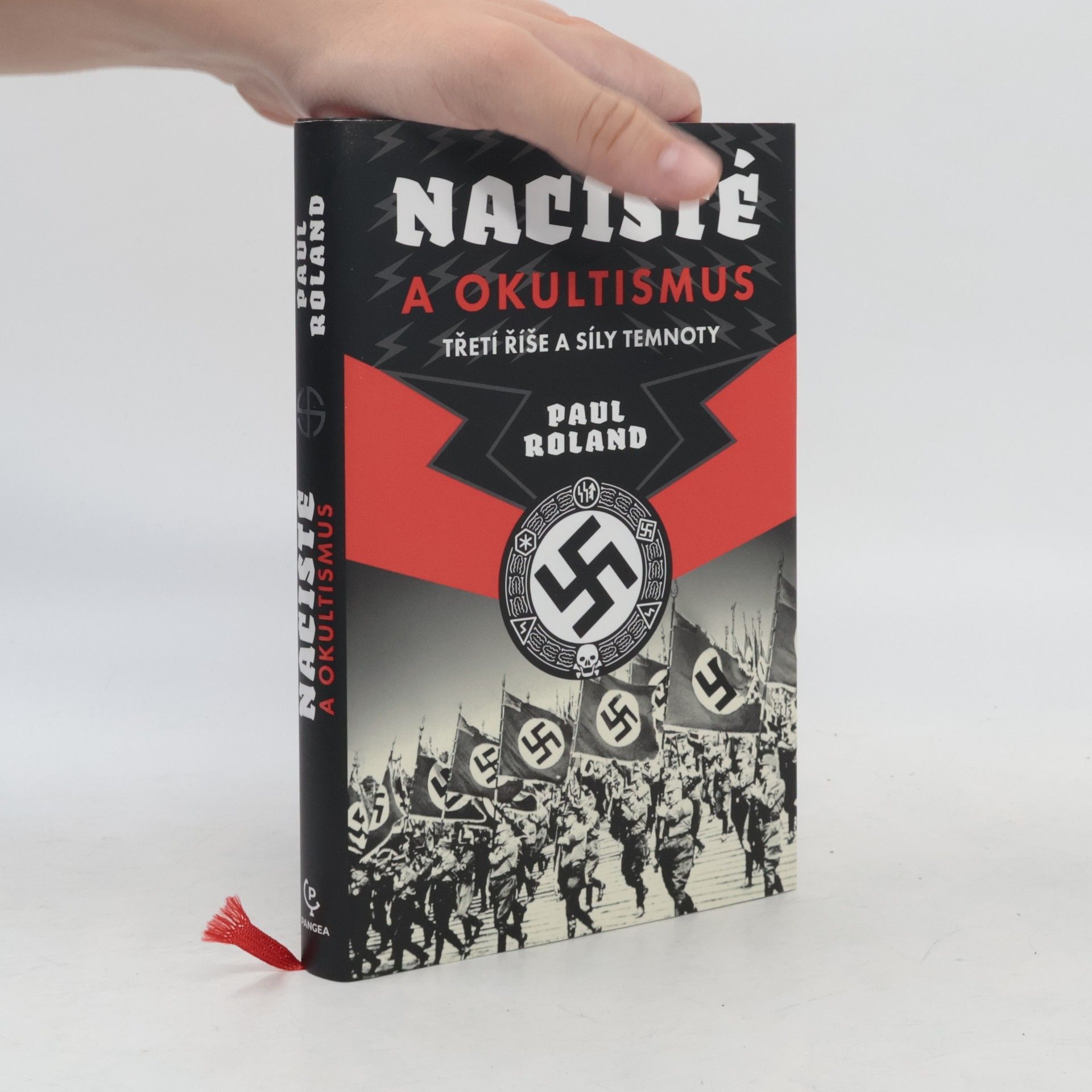 Paul Roland Nacisté a okultismus