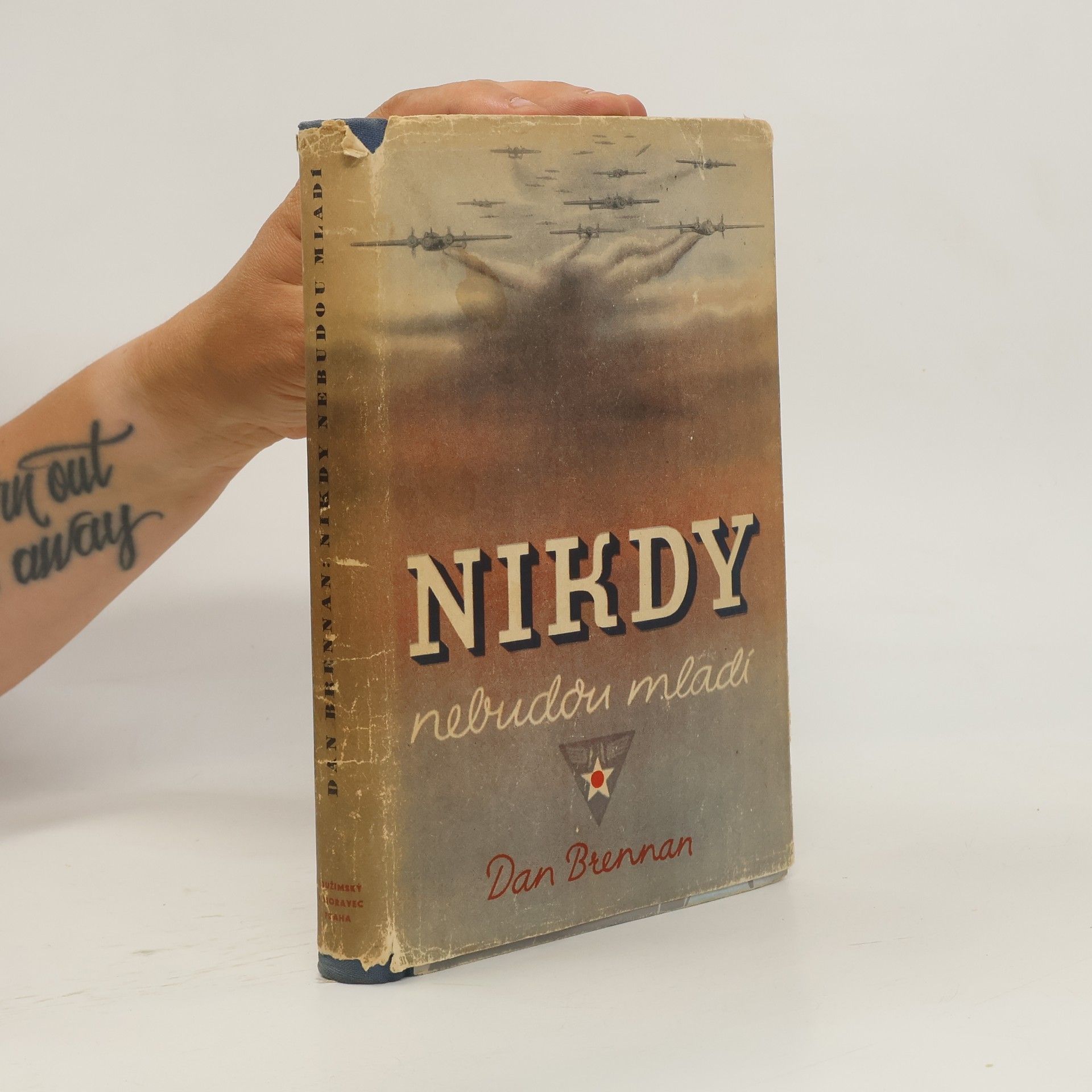 Dan Brennan Nikdy nebudou mladí