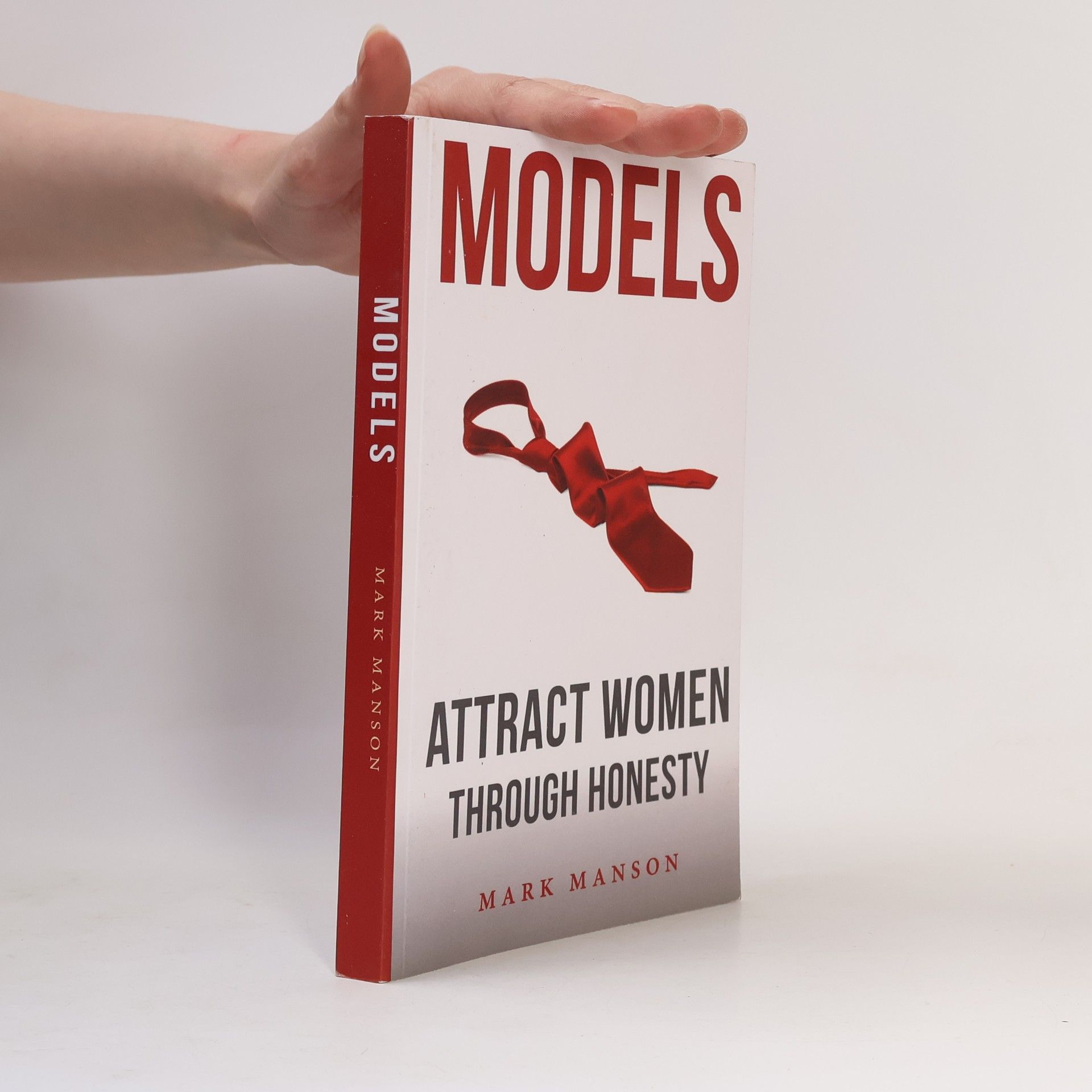 Mark Manson Models: Attract Women Through Honesty