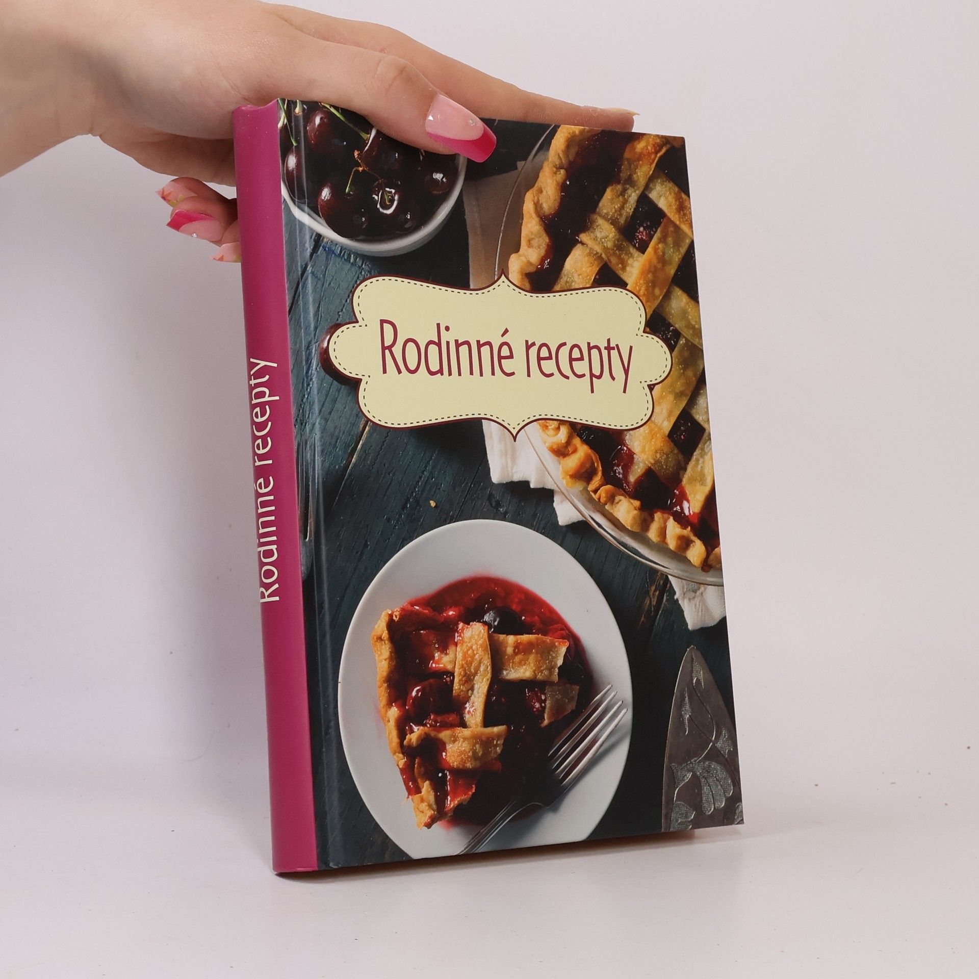 Autorenkollektiv Rodinné recepty
