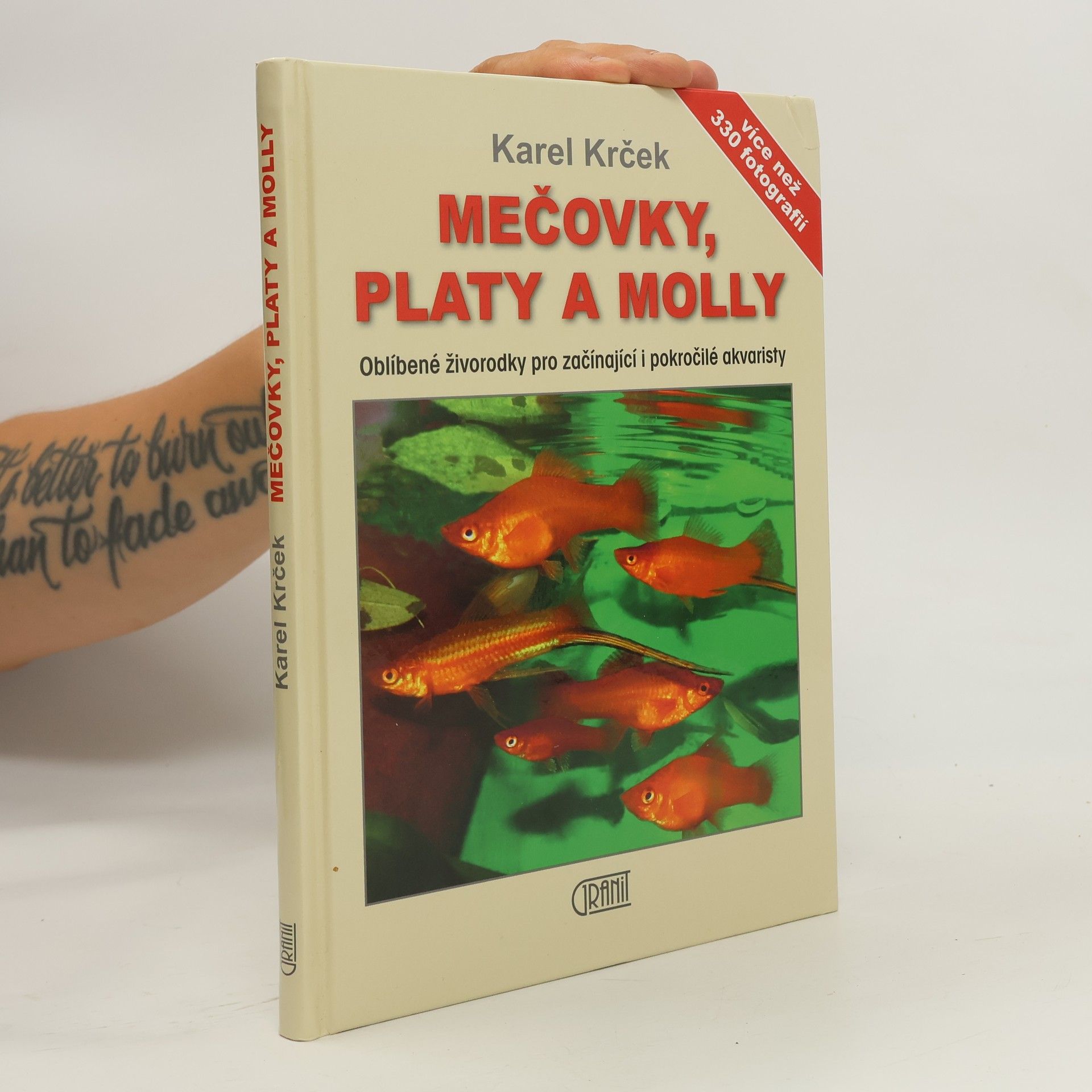 Mečovky, platy a Molly