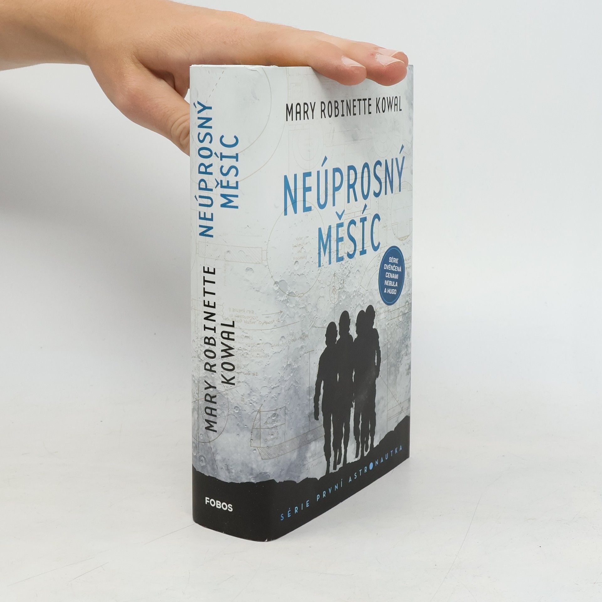 Mary Robinette Kowal Neúprosný měsíc