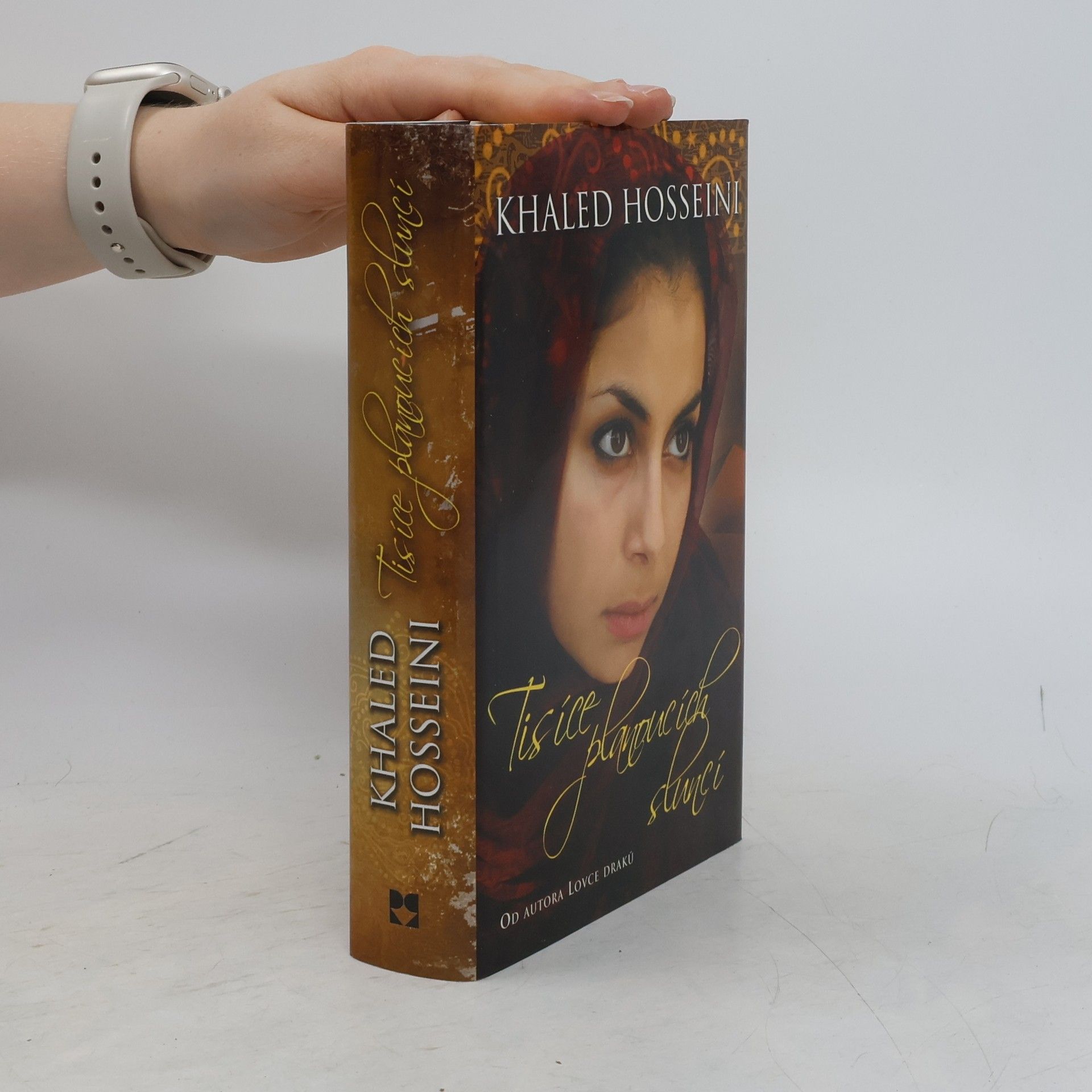 Khaled Hosseini Tisíce planoucích sluncí