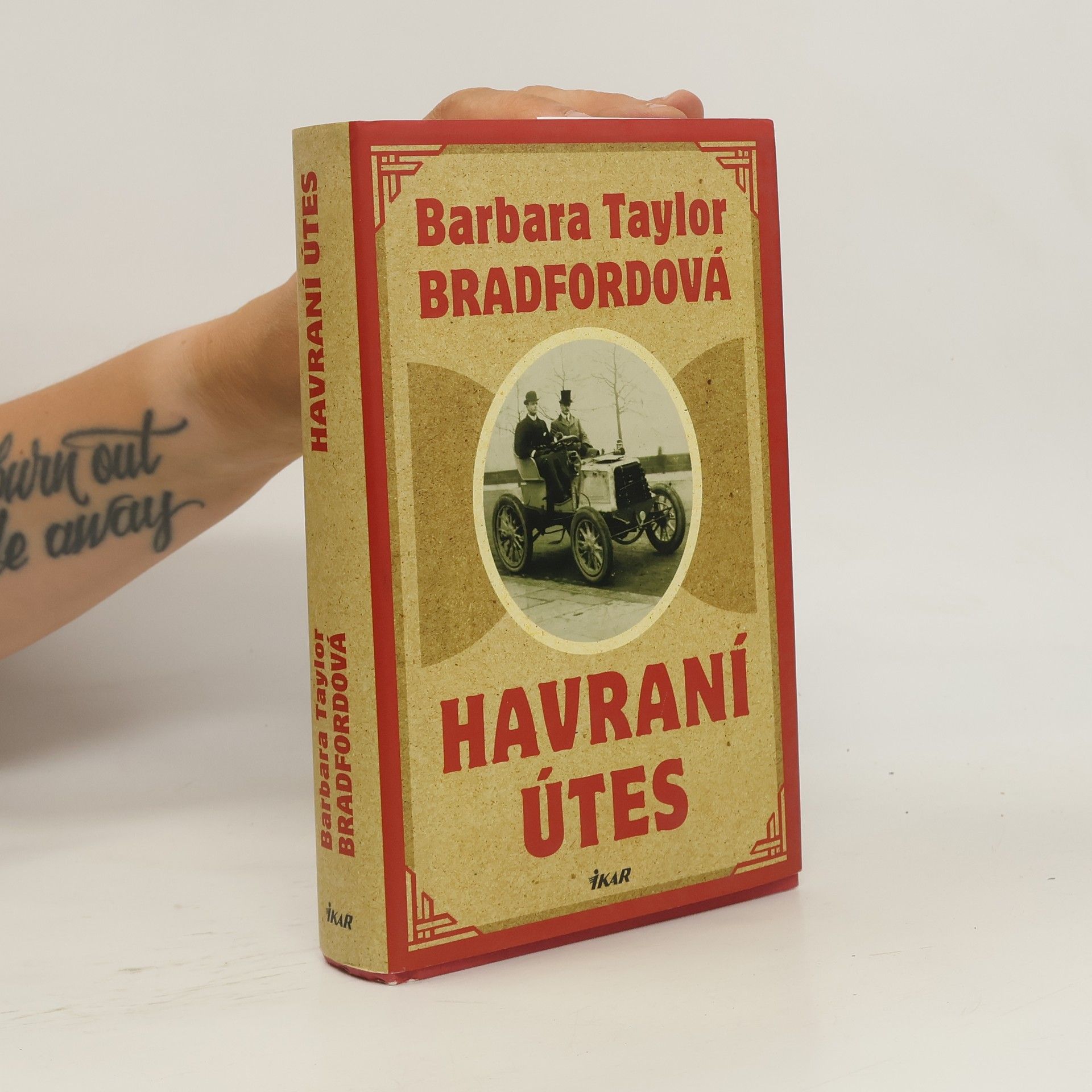 Barbara Taylor Bradford Havraní útes