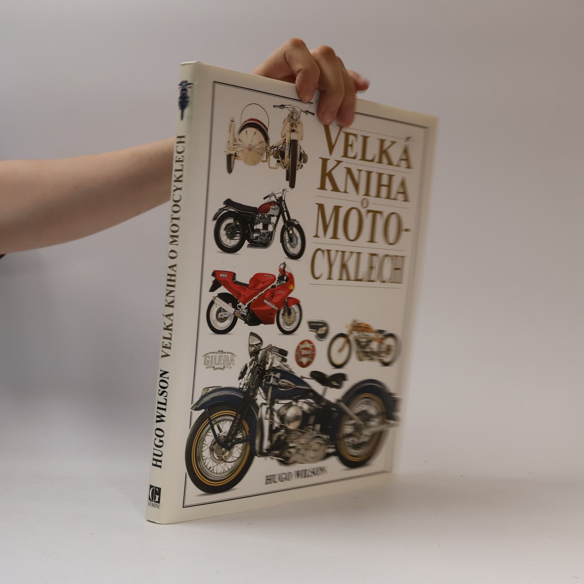 Velká kniha o motocyklech
