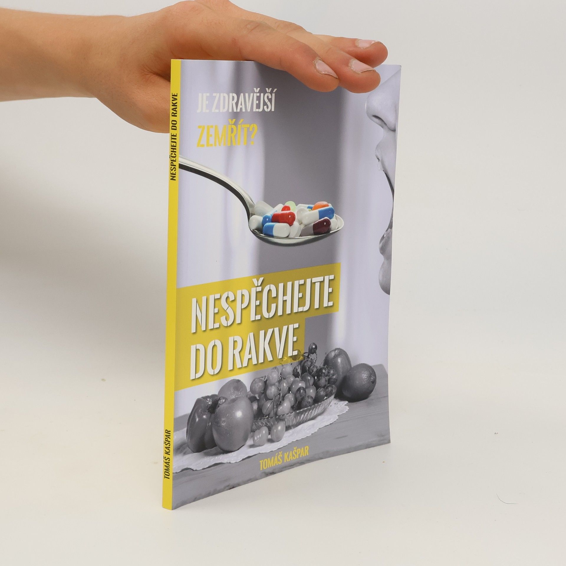 Tomáš Kašpar Nespěchejte do rakve