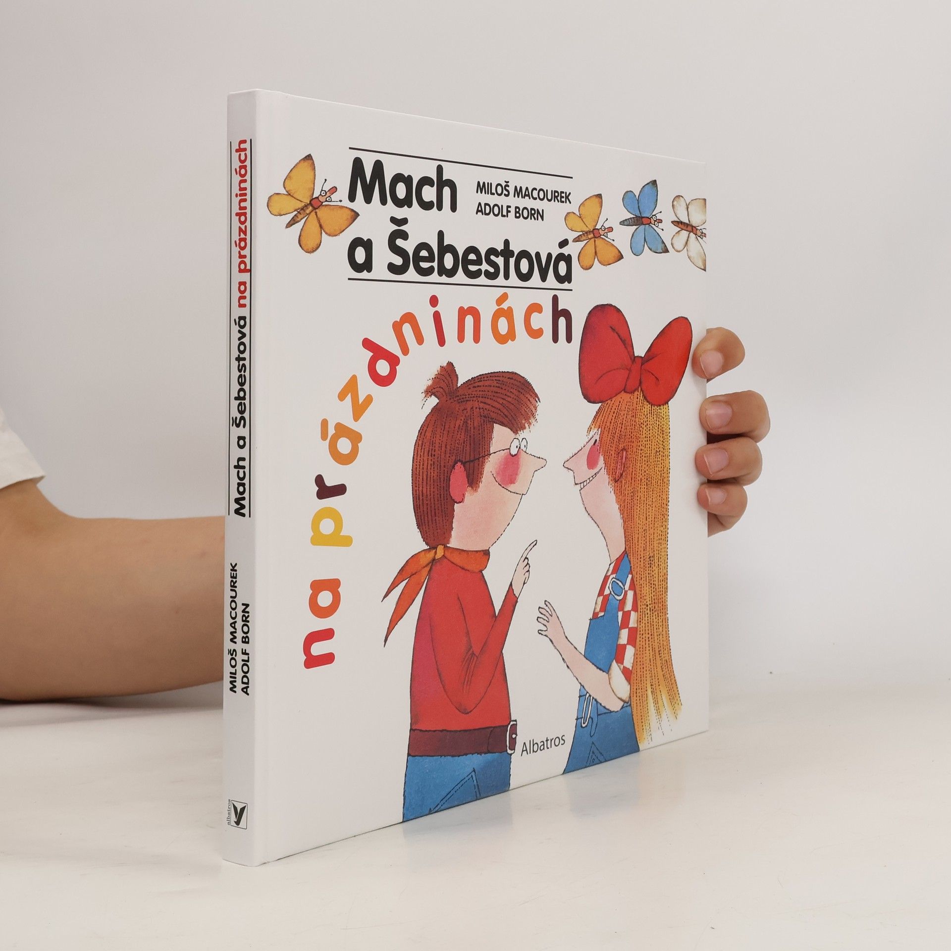 Miloš Macourek Mach a Šebestová na prázdninách