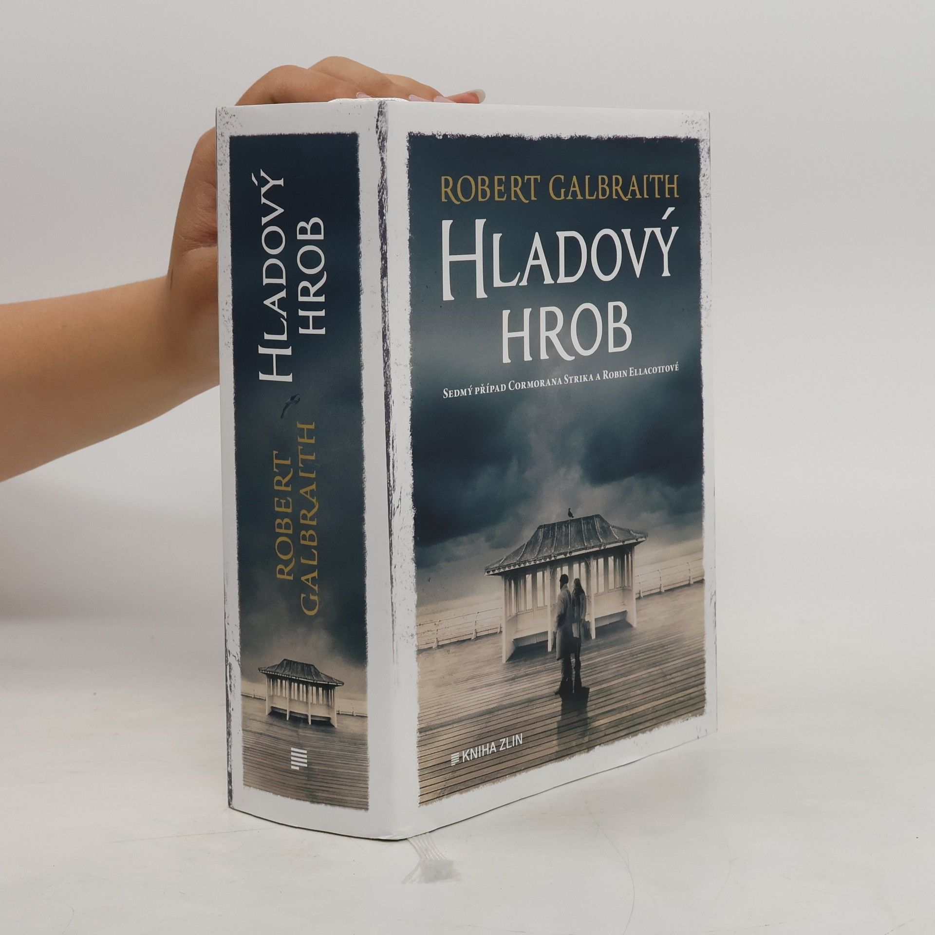 J. K. Rowling Hladový hrob