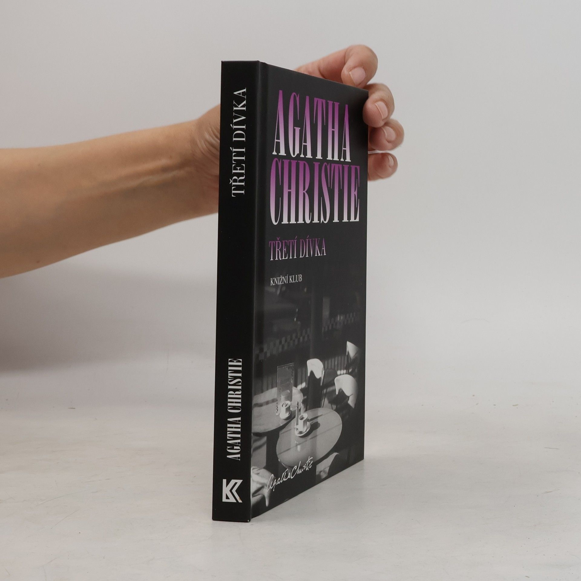 Agatha Christie Třetí dívka