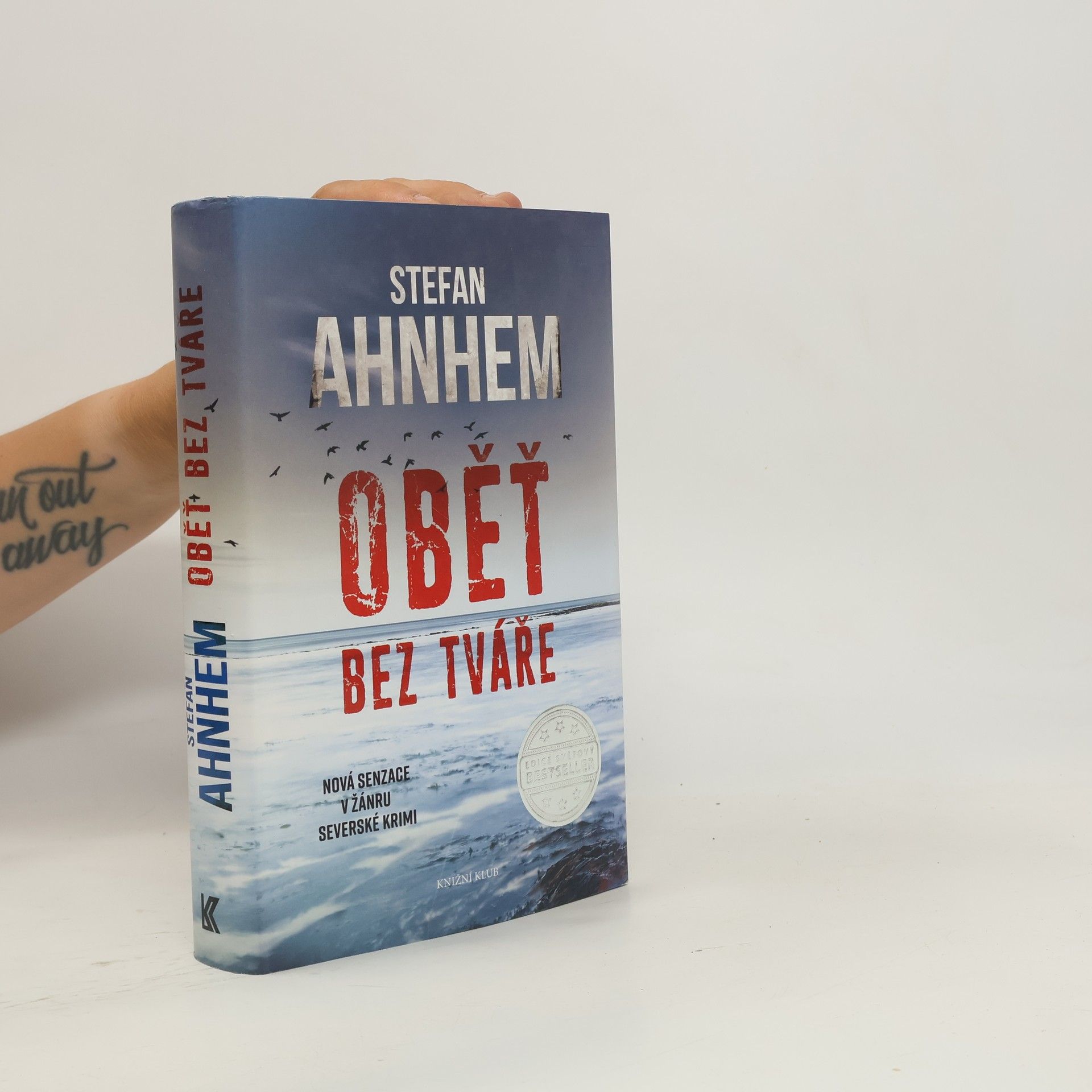 Stefan Ahnhem Oběť bez tváře