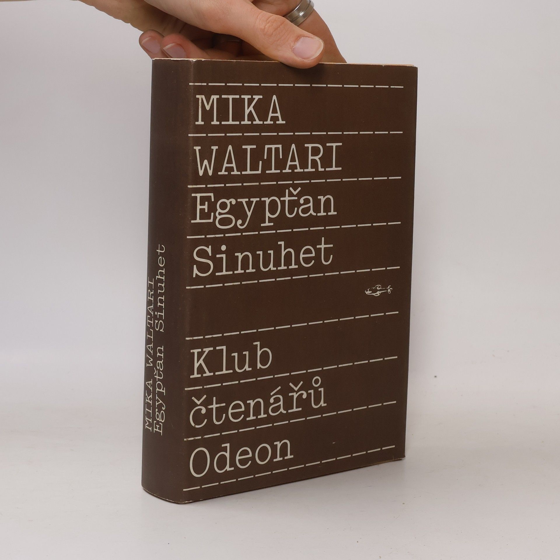 Mika Waltari Egypťan Sinuhet