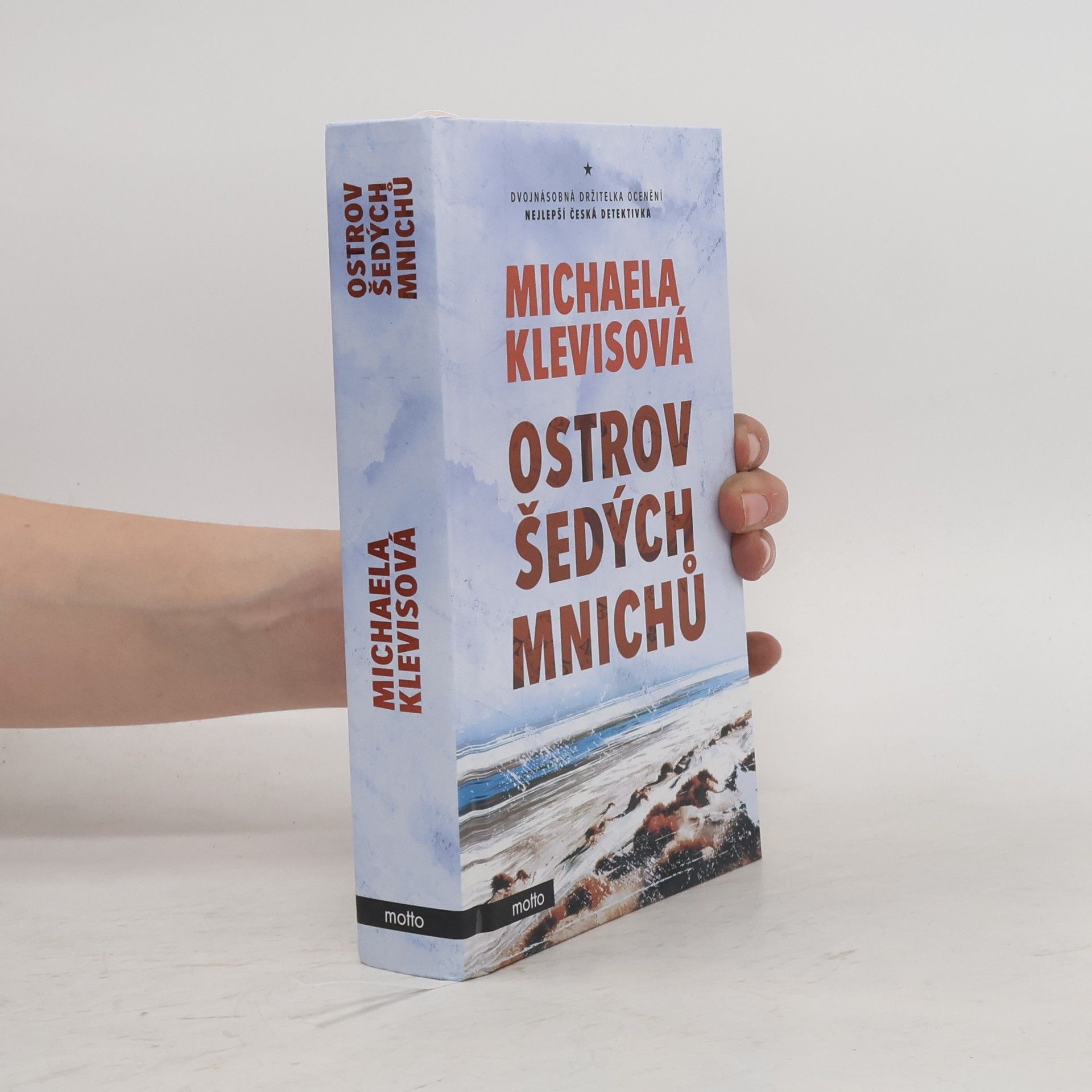 Michaela Klevisová Ostrov šedých mnichů