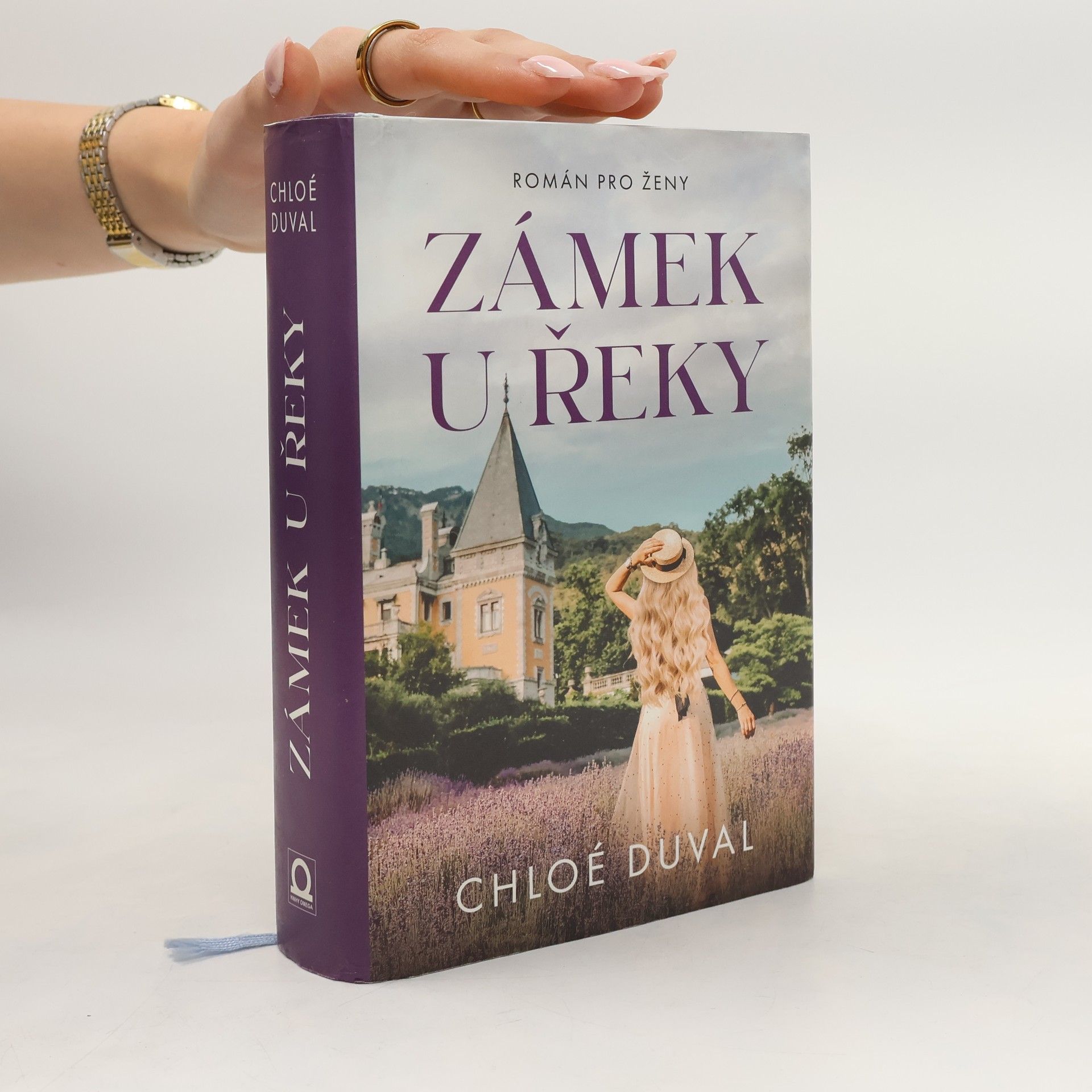 Chloe Duval Zámek u řeky