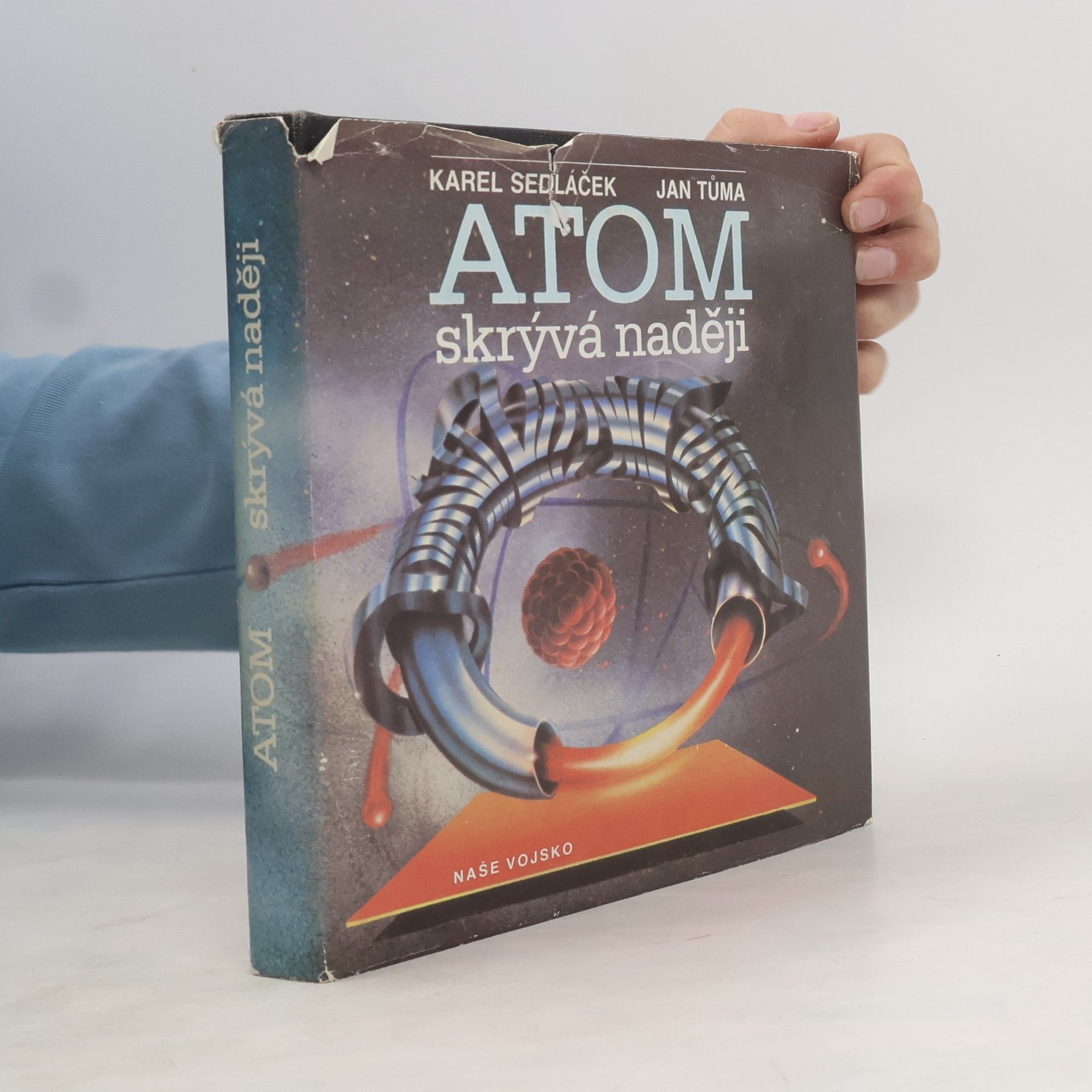 Atom skrývá naději