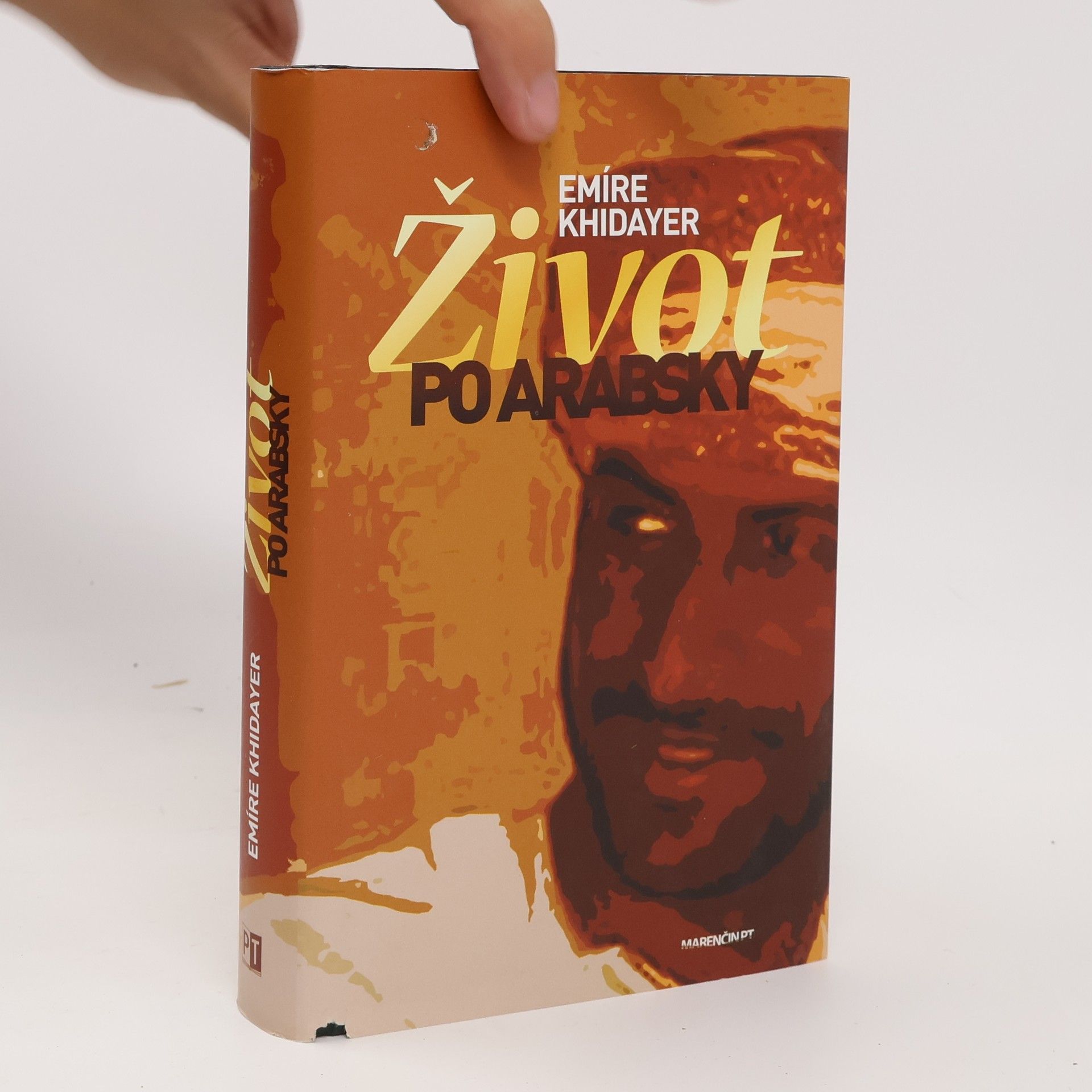 Emíre Khidayer Život po arabsky