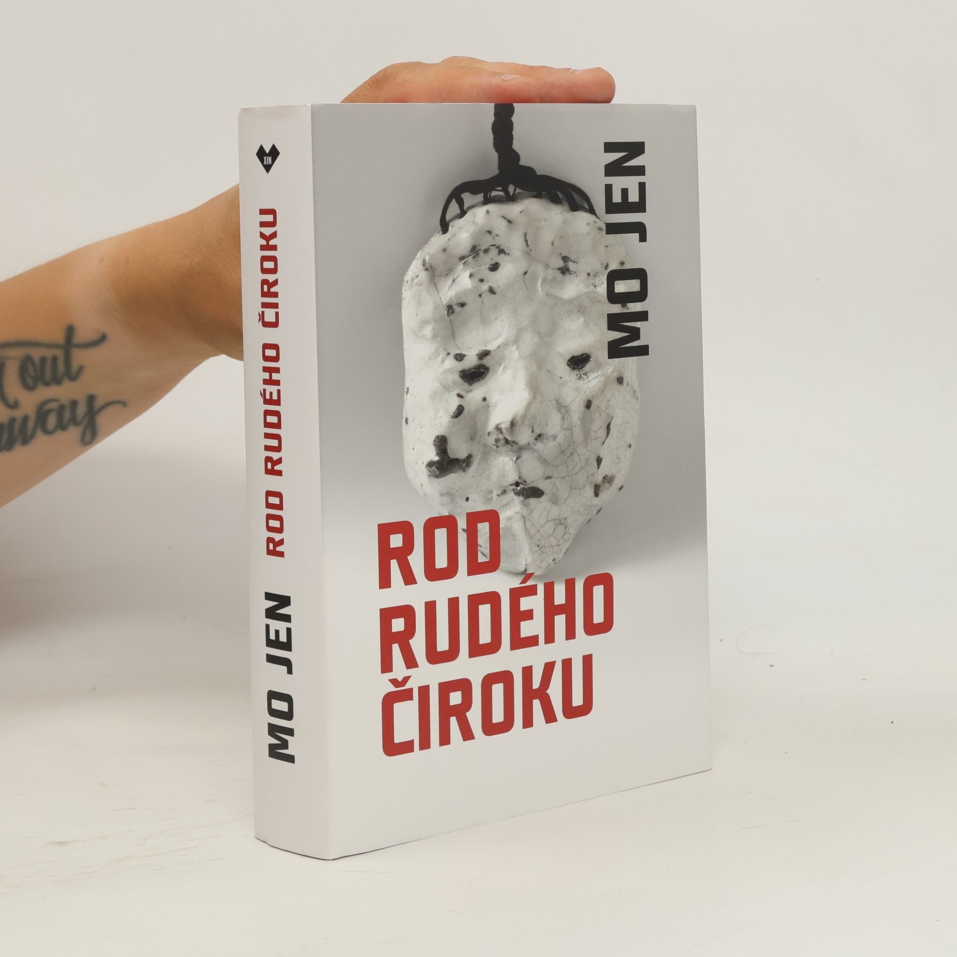 Yan Mo Rod rudého čiroku