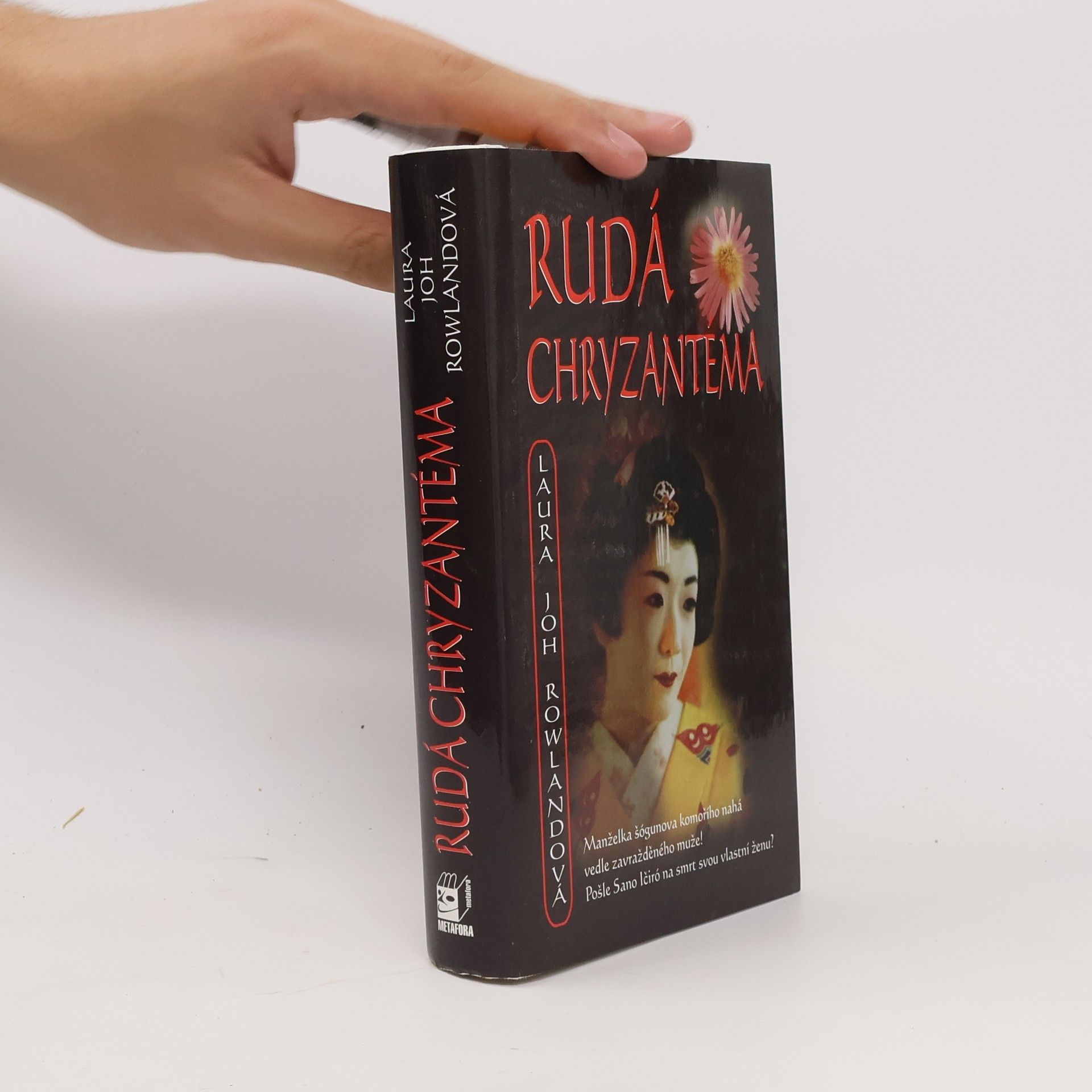 Laura Joh Rowland Rudá chryzantéma