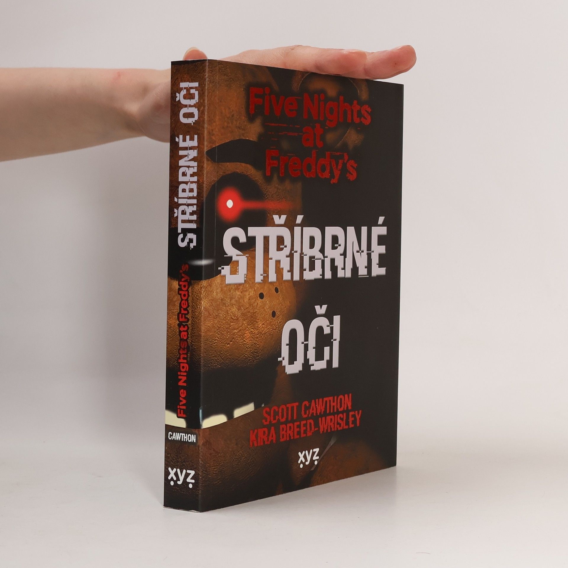 Five nights at Freddy's. Stříbrné oči