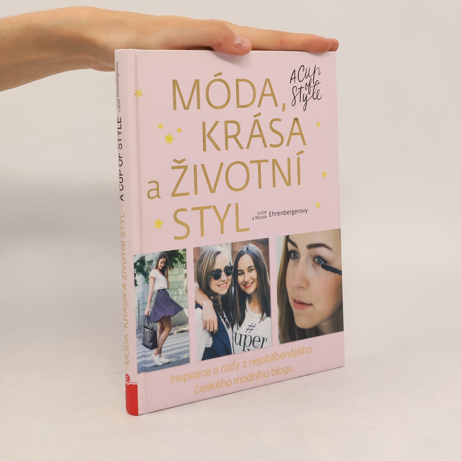 Lucie Ehrenbergerová Móda, krása a životní styl