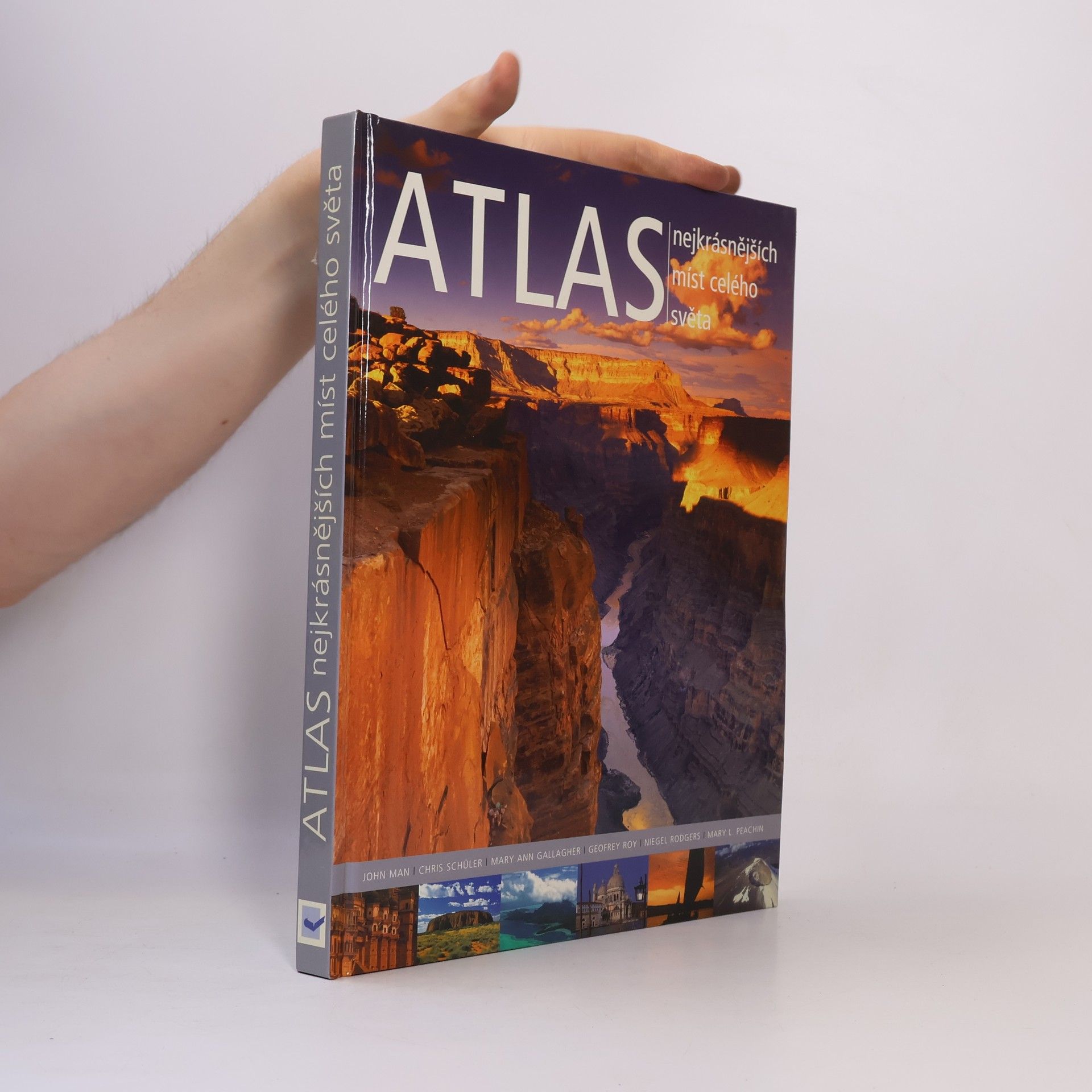 Chris Schueler Atlas nejkrásnějších míst celého světa