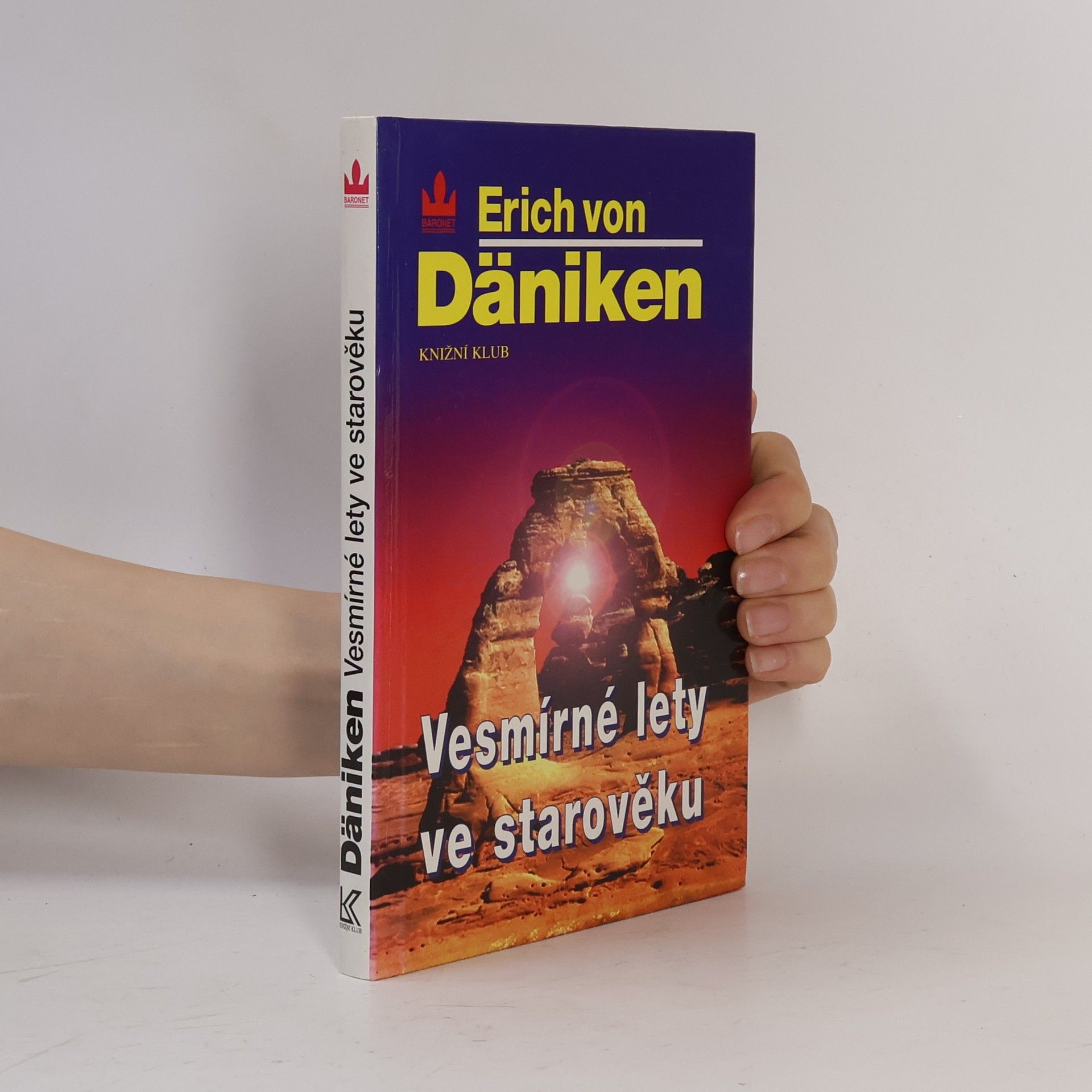 Erich von Däniken Vesmírné lety ve starověku