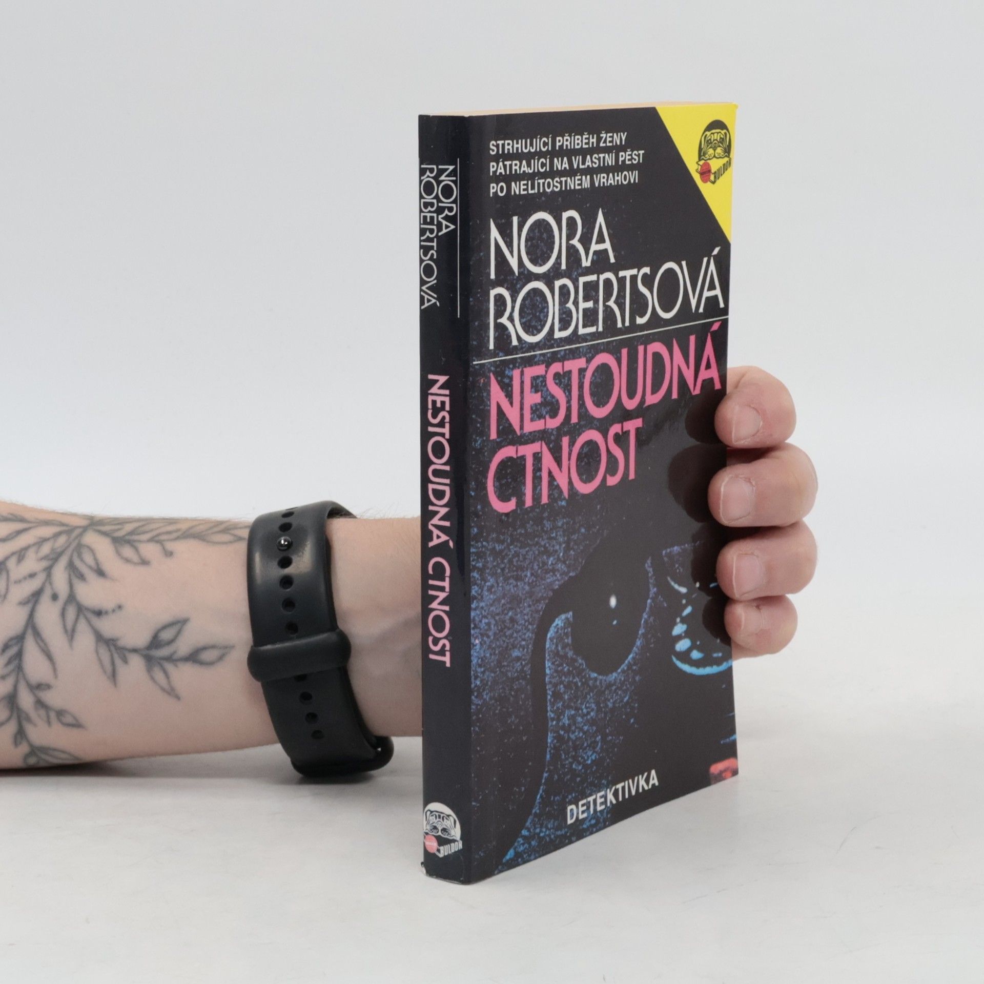 Nora Roberts Nestoudná ctnost
