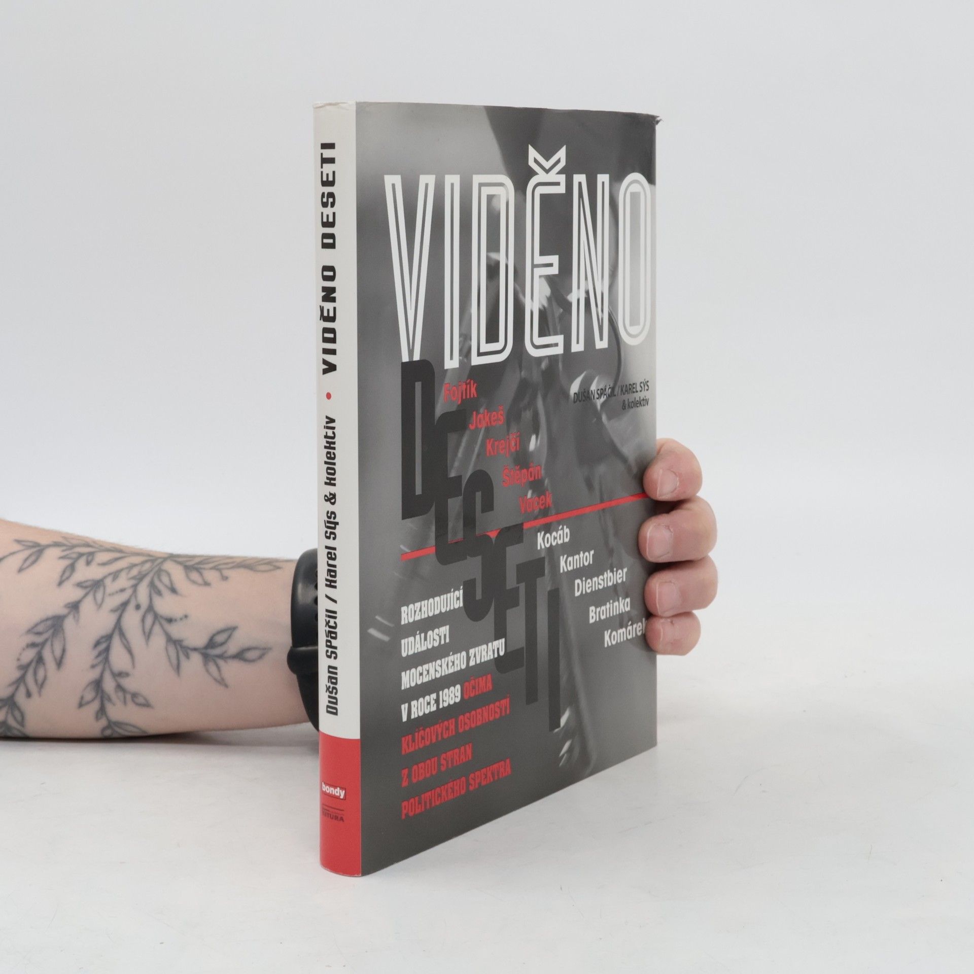 Viděno deseti