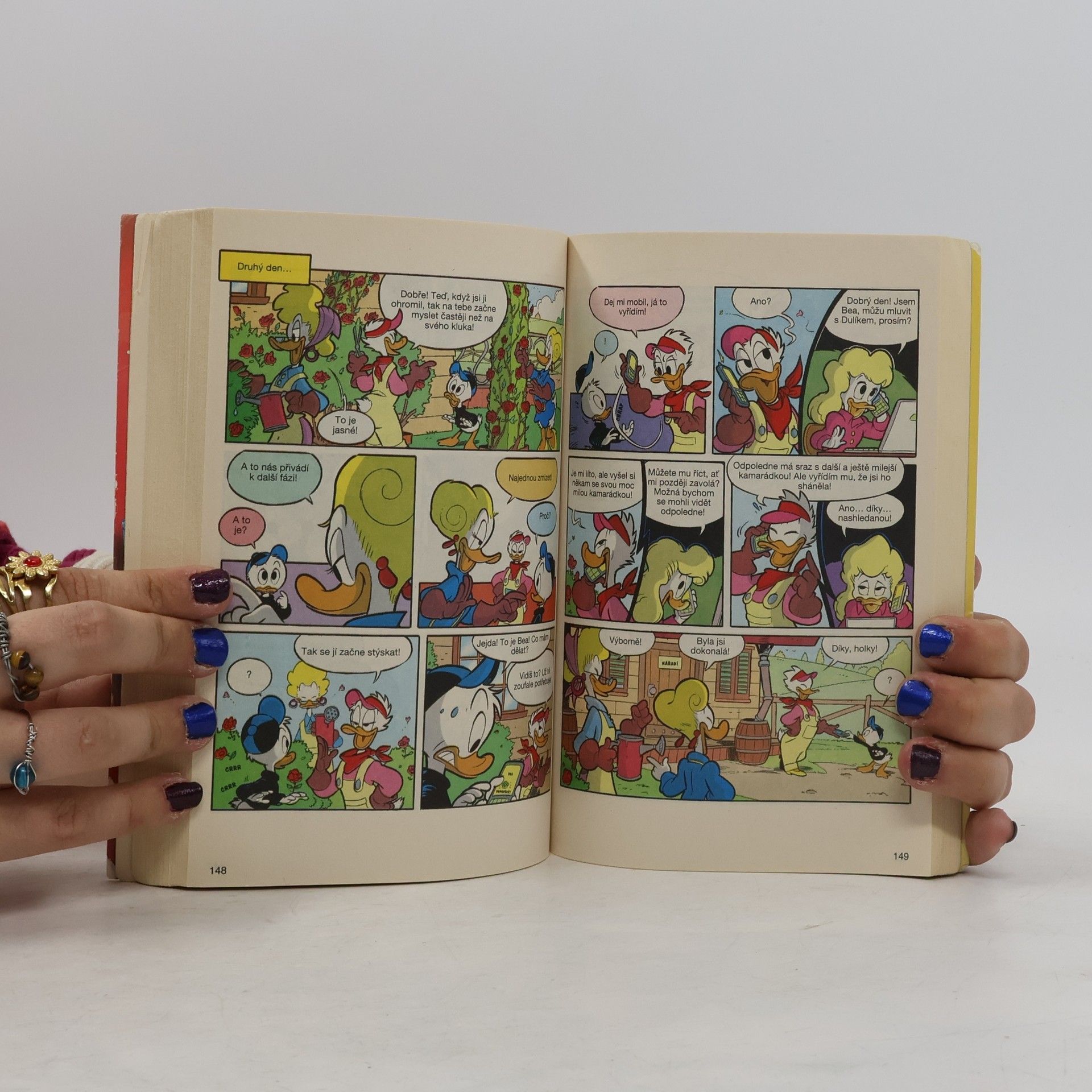 Kolektiv autorů Super Komiks 39. 5/2016