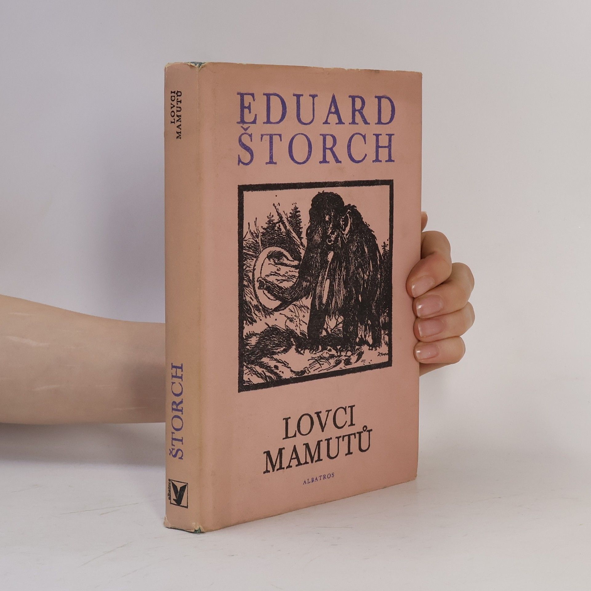 Eduard Štorch Lovci mamutů