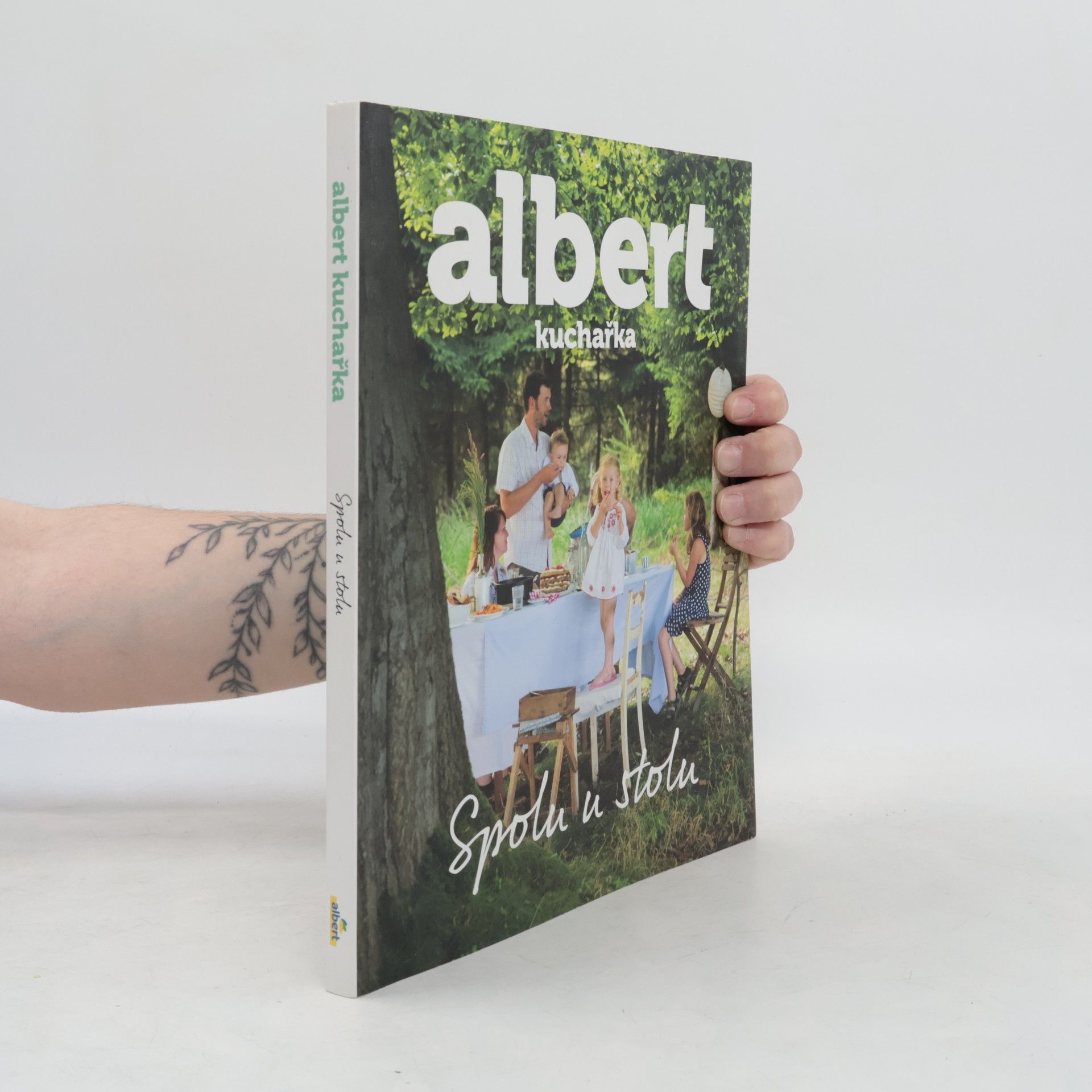 Kolektiv autorů Albert kuchařka. Spolu u stolu