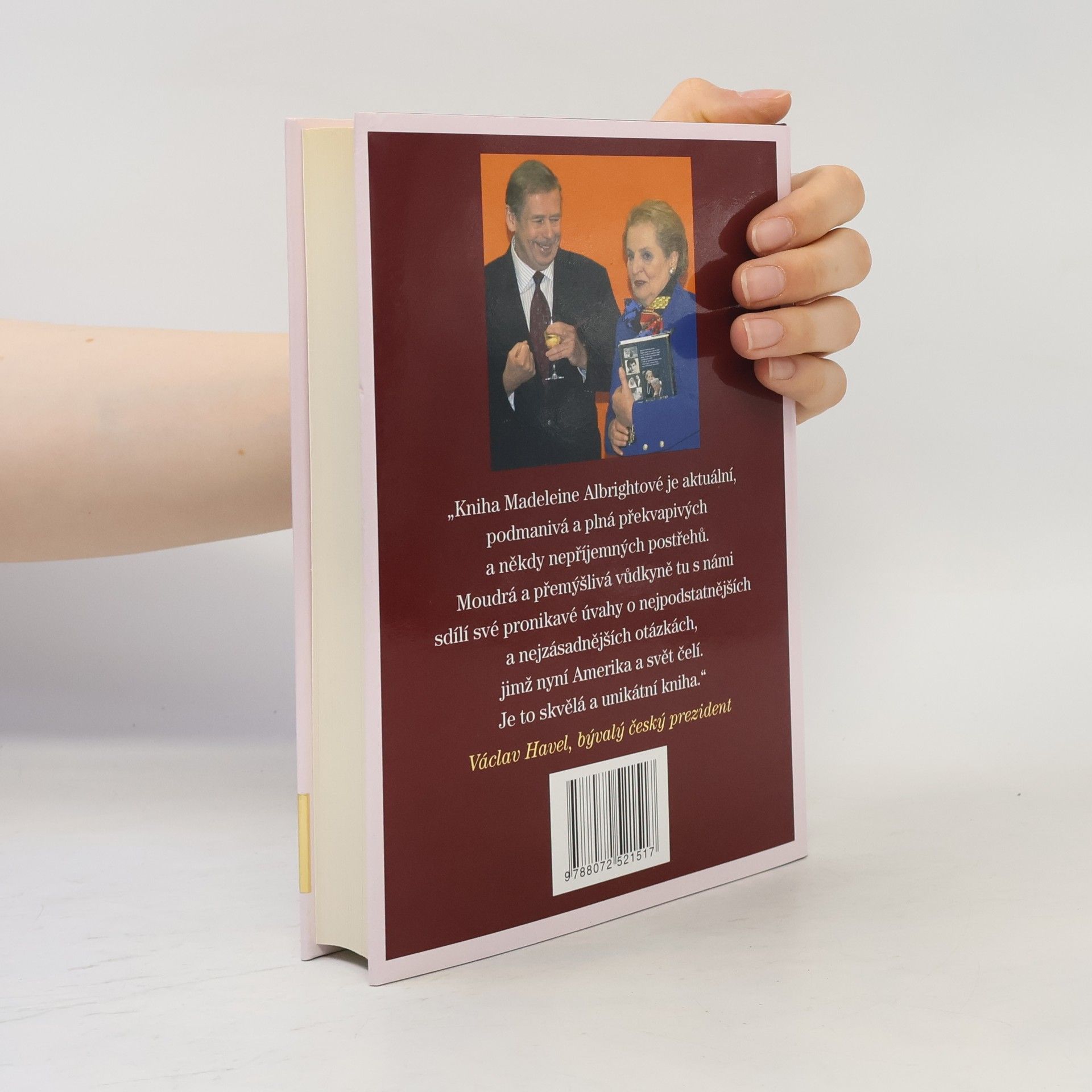 Madeleine Albright Mocní a všemohoucí