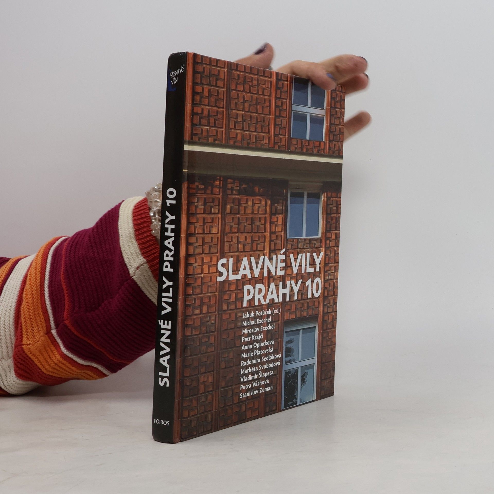 Collectif d'auteurs Slavné vily Prahy 10