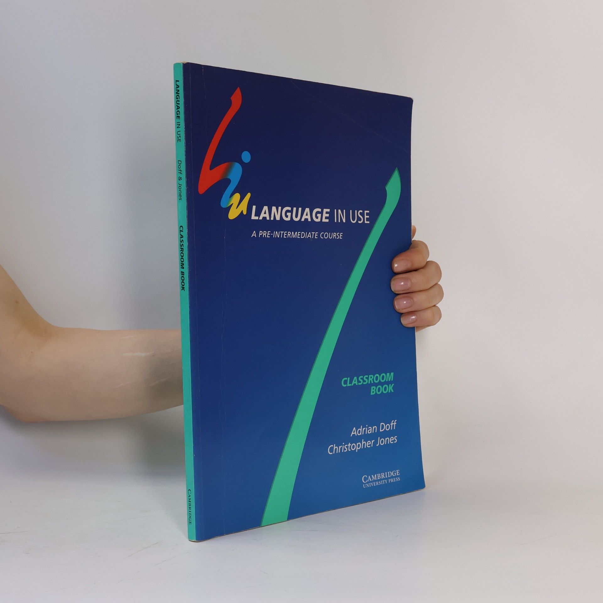 Christopher Jones Language in use. Pre-intermediate