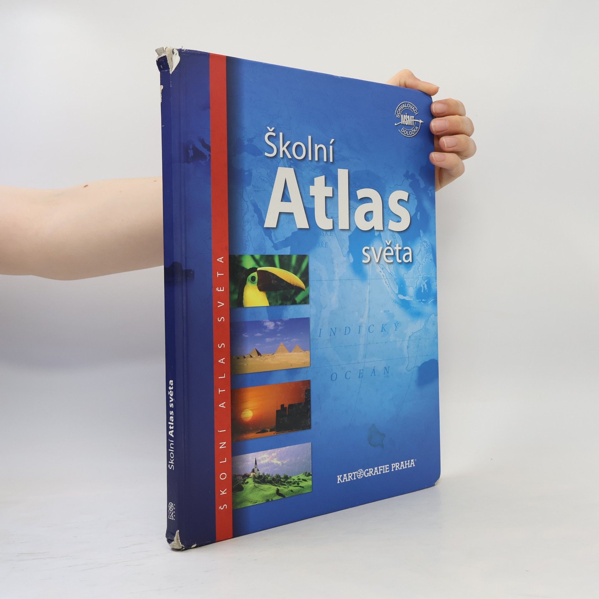 Autorenkollektiv Školní atlas světa