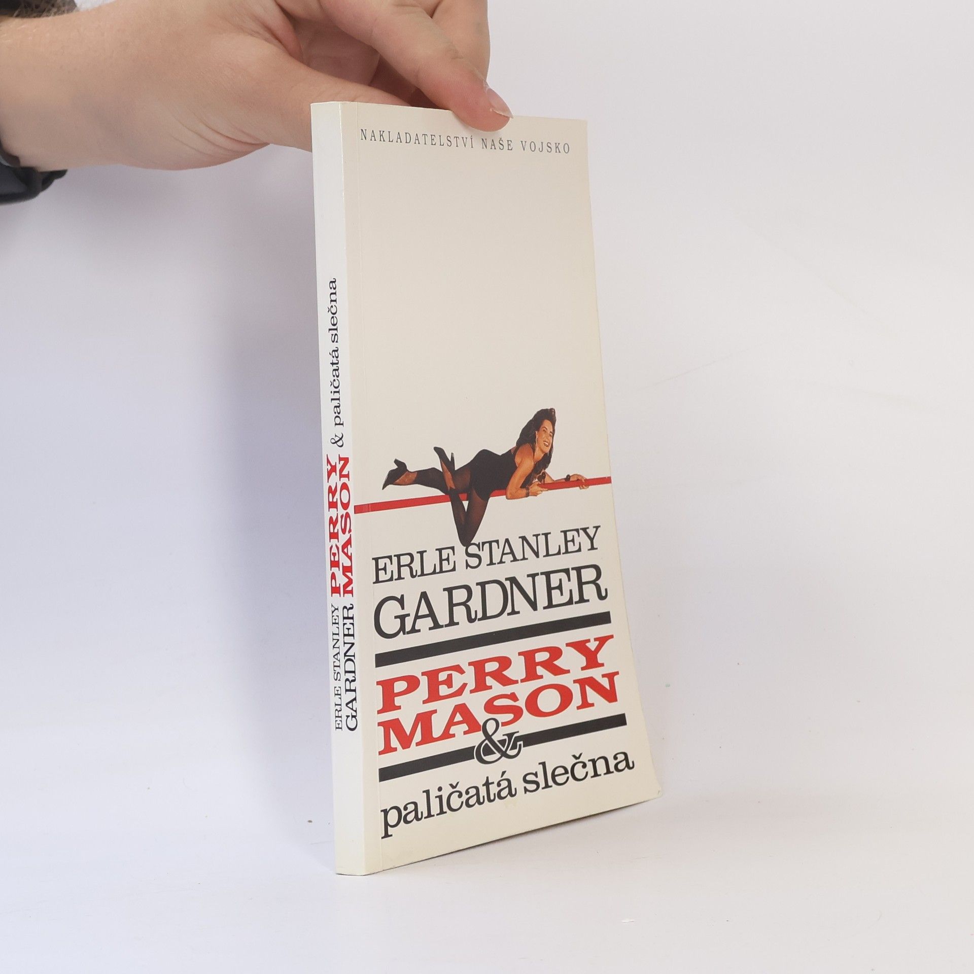 Erle Stanley Gardner Perry Mason & paličatá slečna